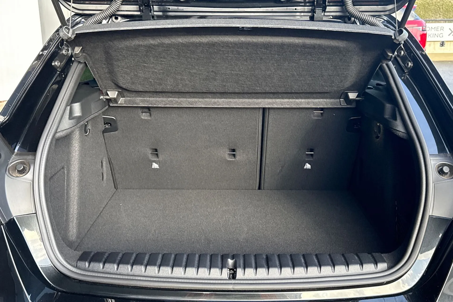 BMW 1 SERIES thumbnail image number 49