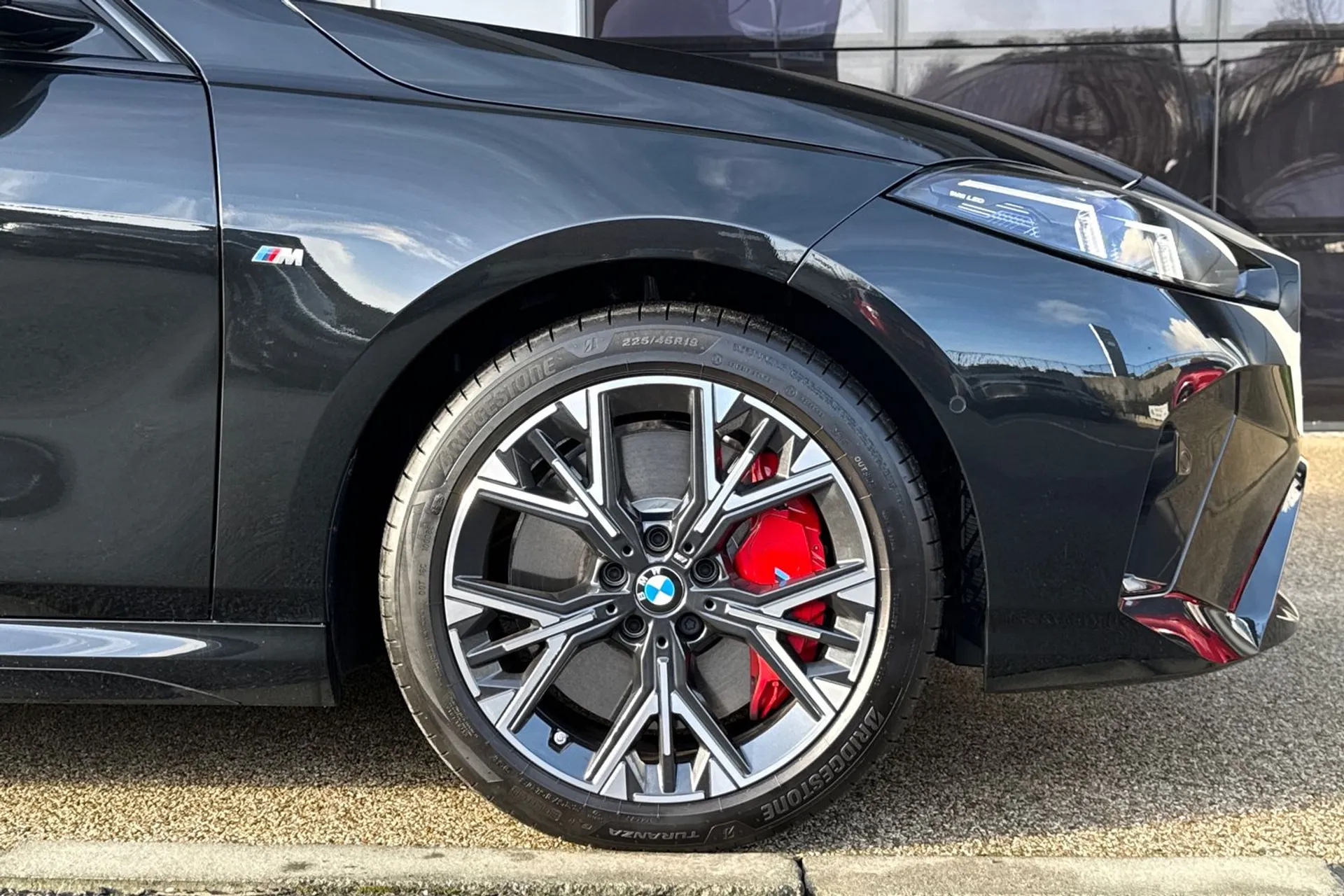 BMW 1 SERIES thumbnail image number 24