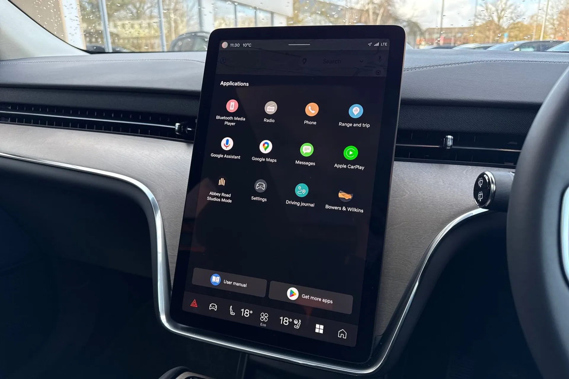 Volvo EX90 thumbnail image number 44