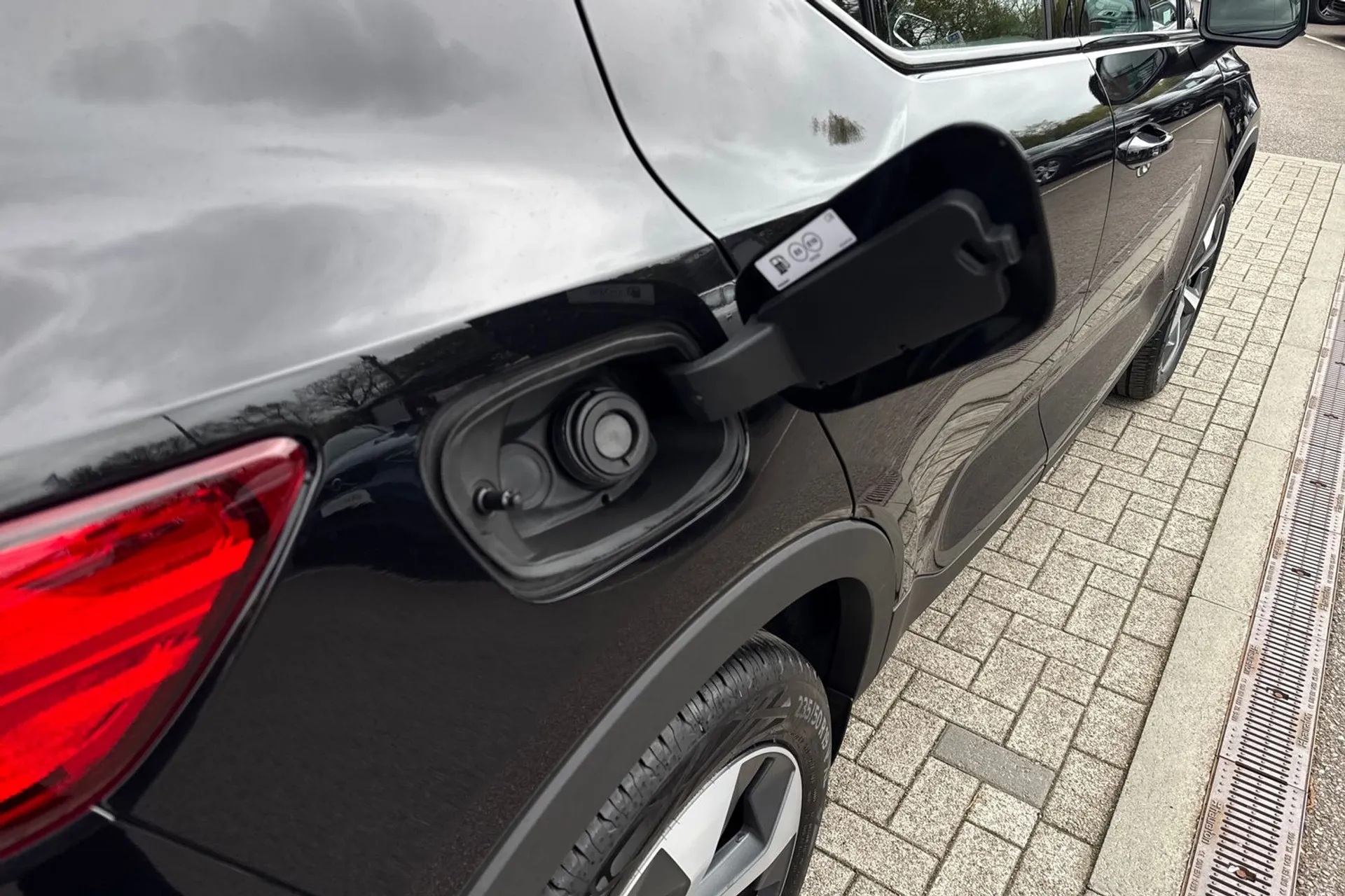 Volvo XC40 thumbnail image number 19