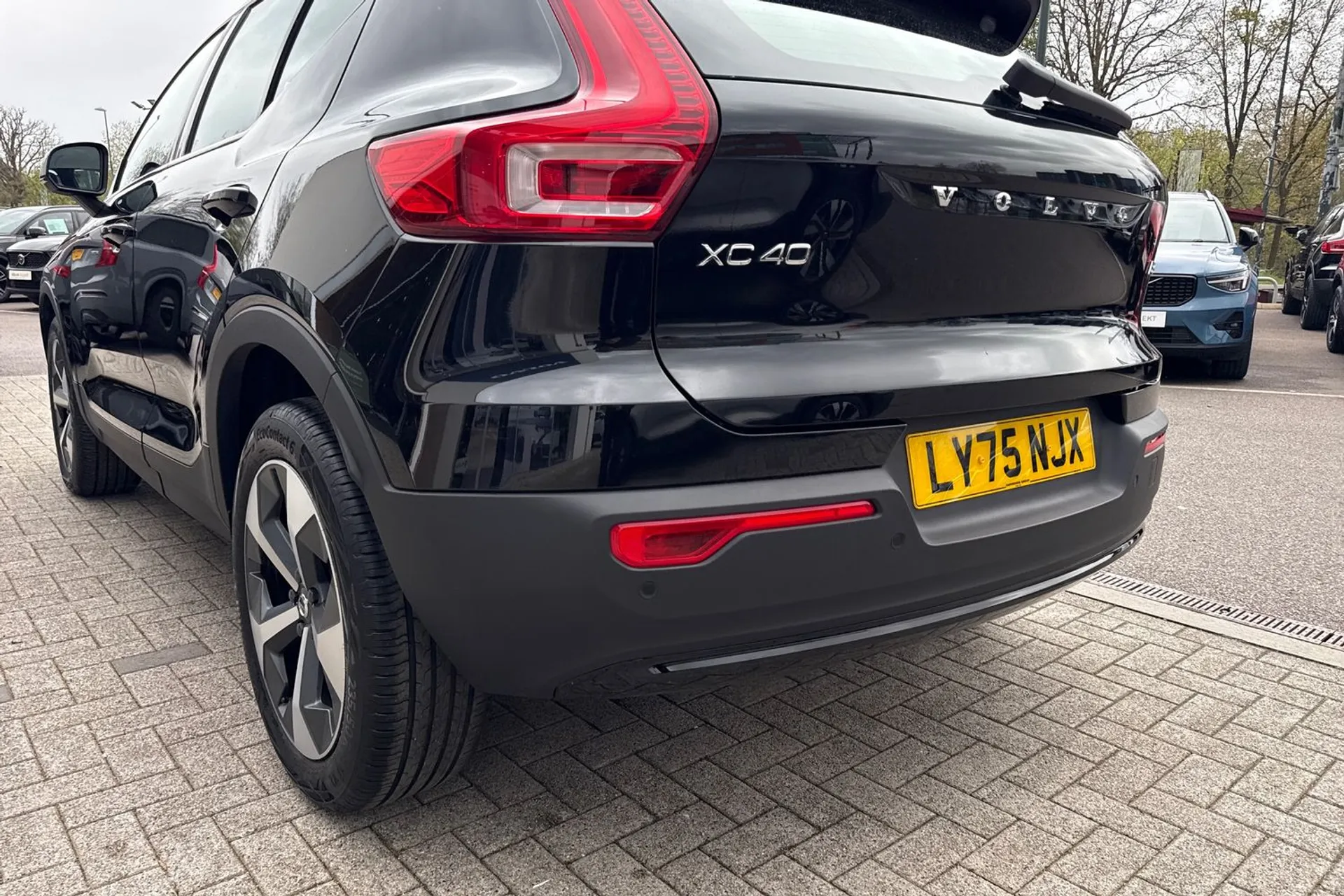 Volvo XC40 thumbnail image number 18