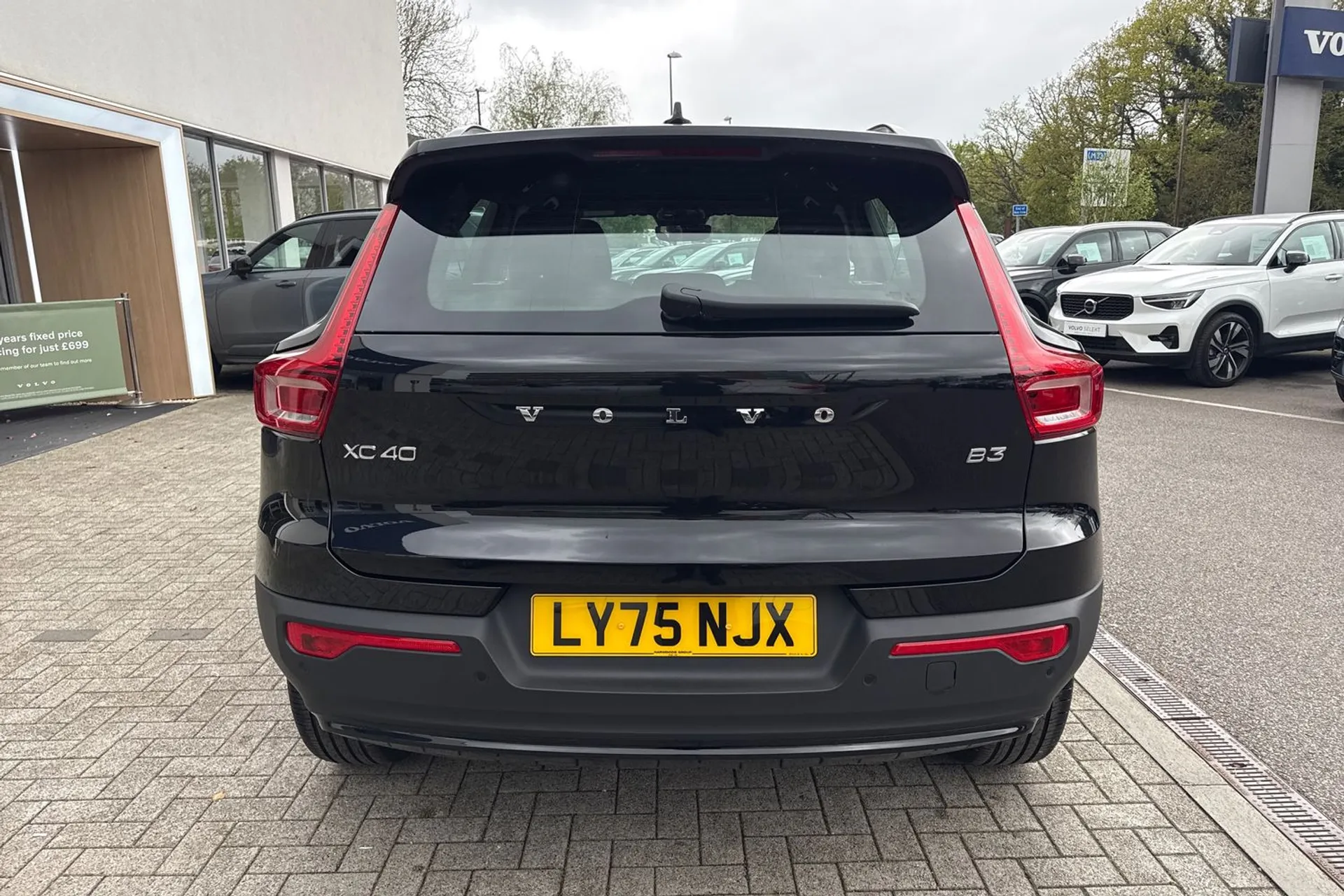 Volvo XC40 thumbnail image number 9