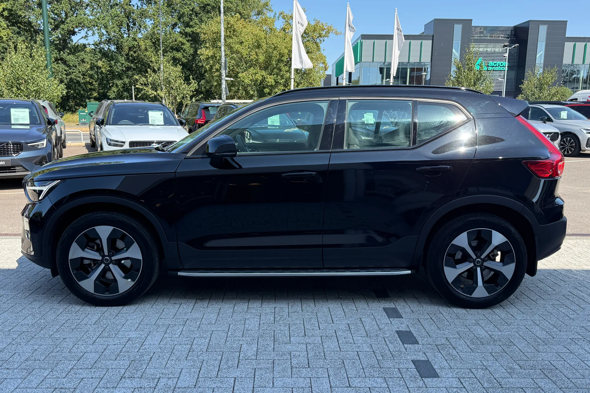 Volvo XC40 thumbnail image number 8
