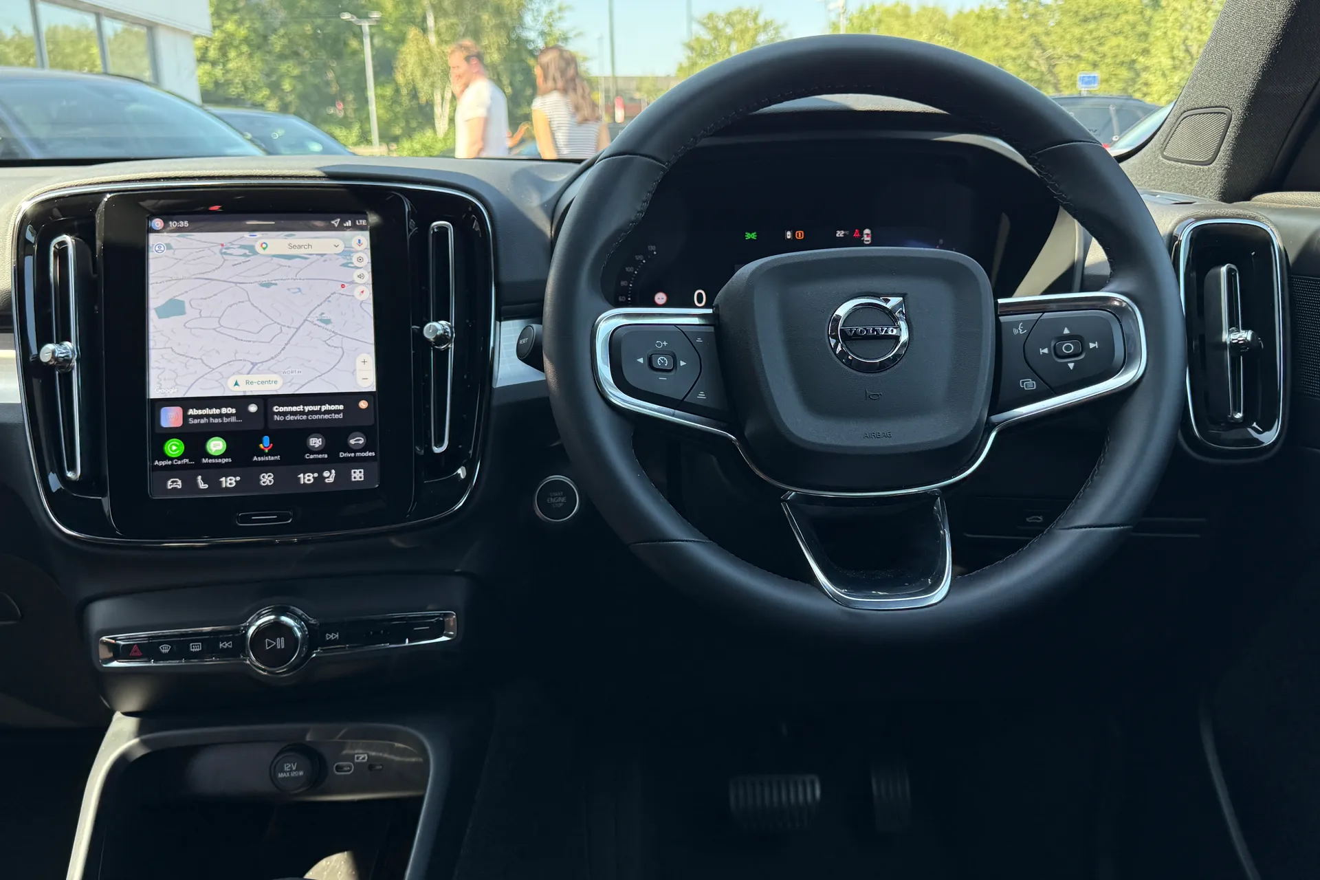 Volvo XC40 thumbnail image number 29