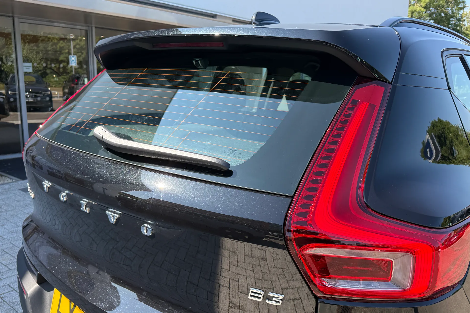 Volvo XC40 thumbnail image number 14
