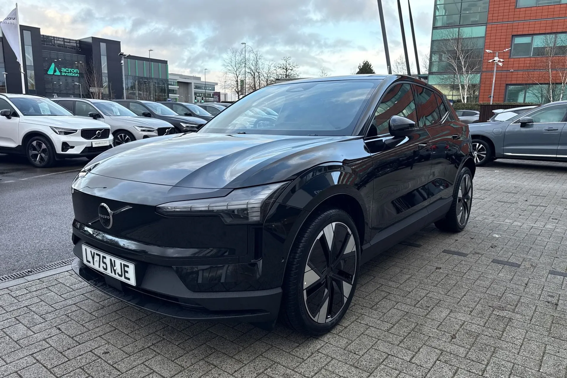 Volvo EX30 thumbnail image number 12