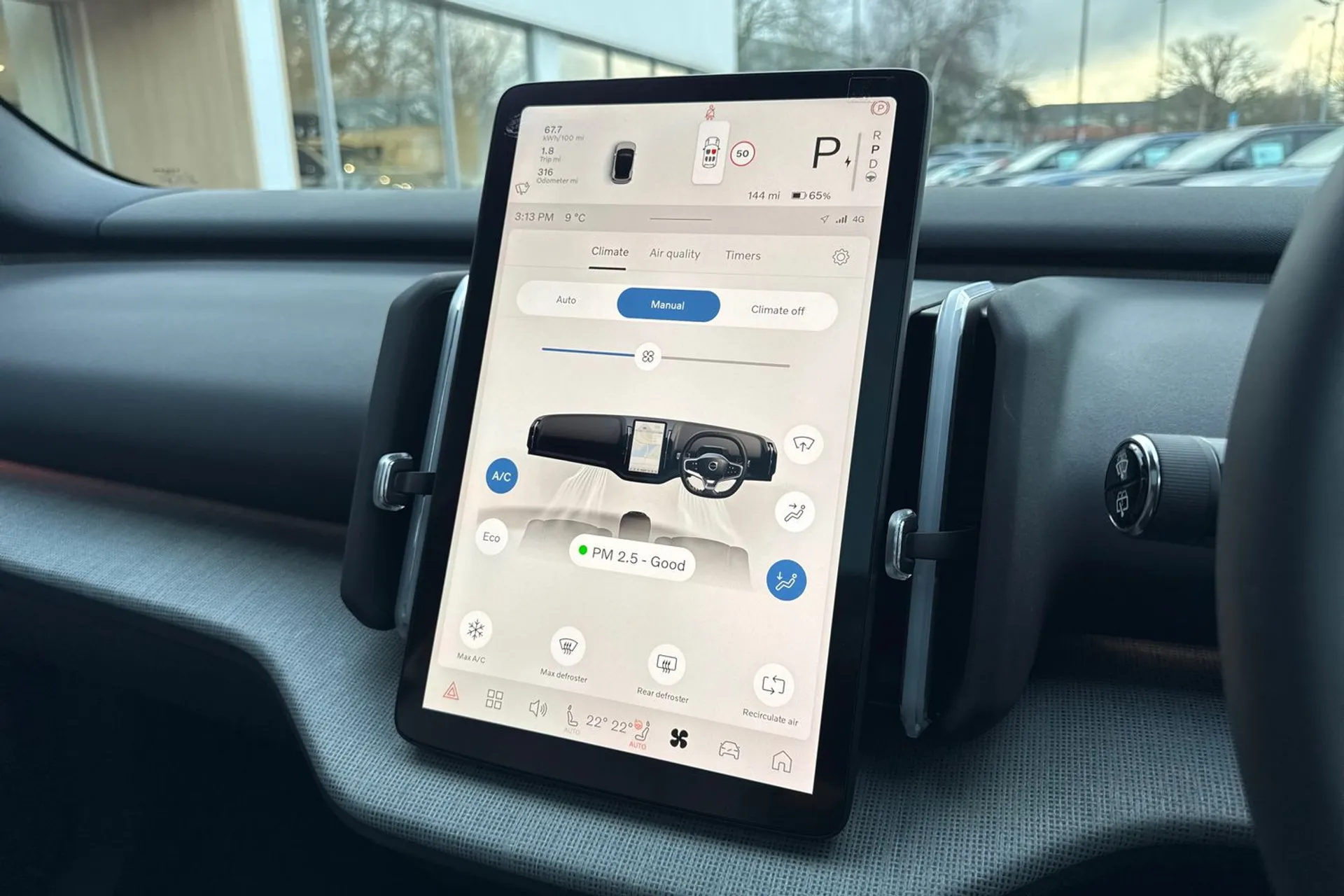 Volvo EX30 thumbnail image number 38