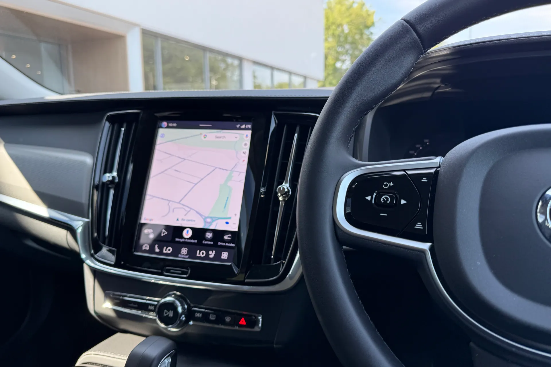 Volvo V90 thumbnail image number 36