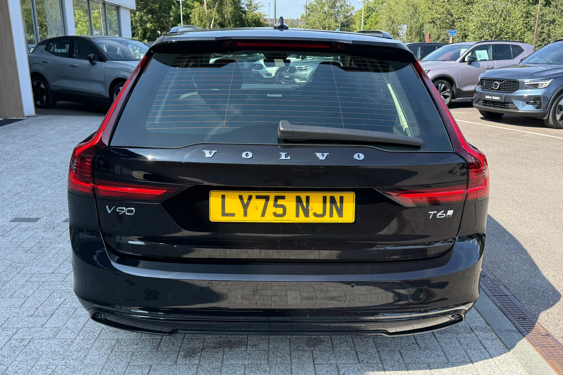 Volvo V90 thumbnail image number 10