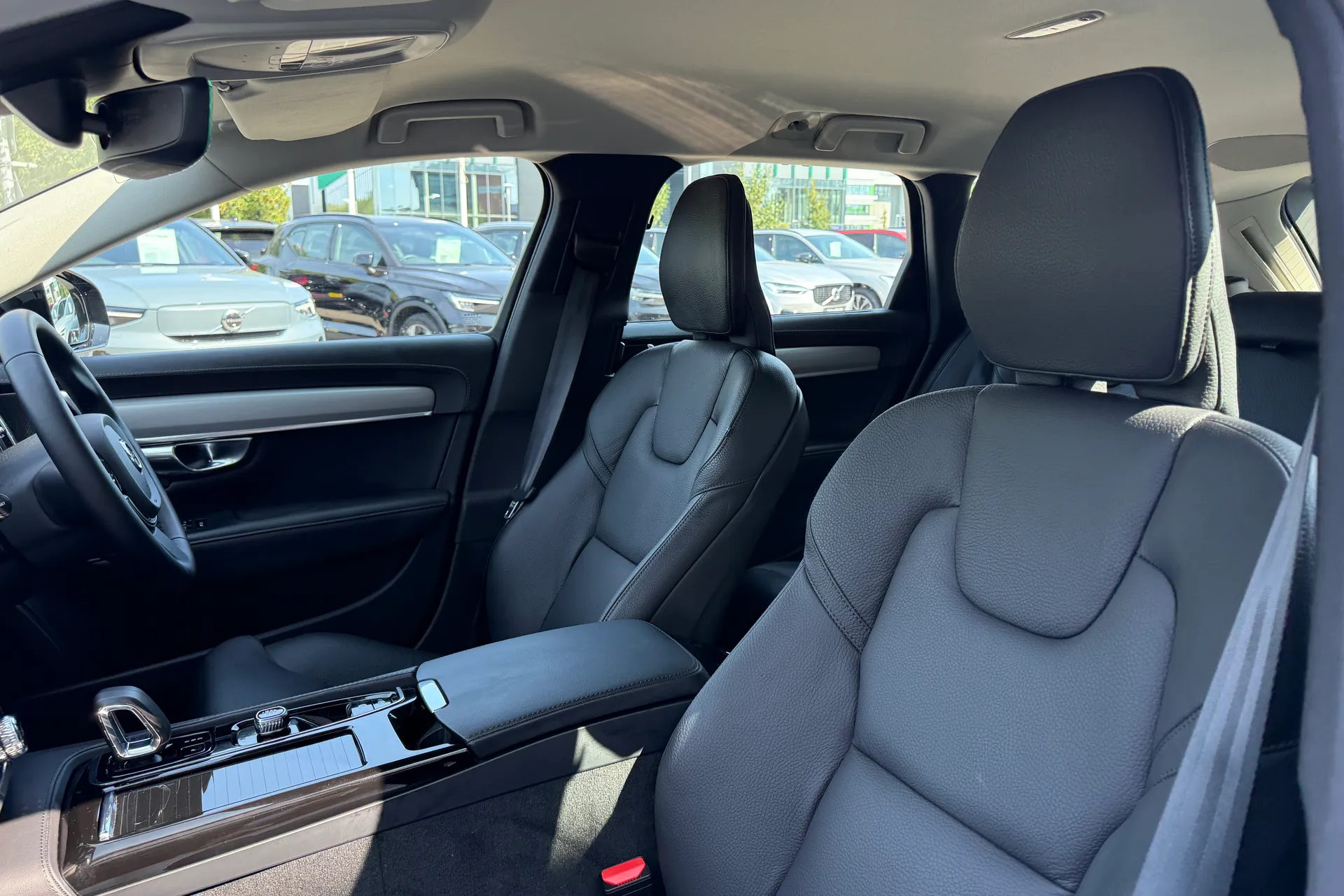 Volvo V90 thumbnail image number 29
