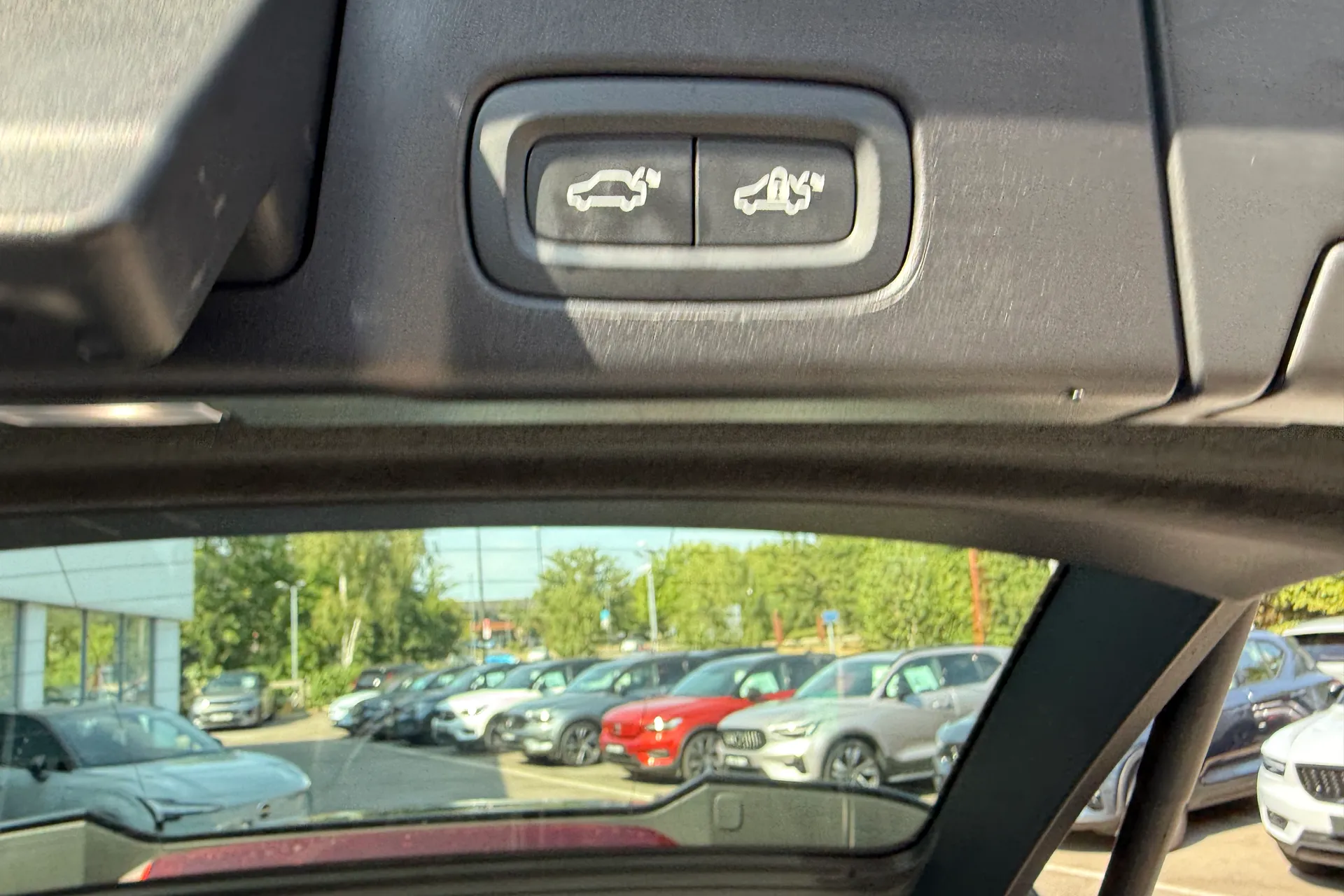 Volvo V90 thumbnail image number 22