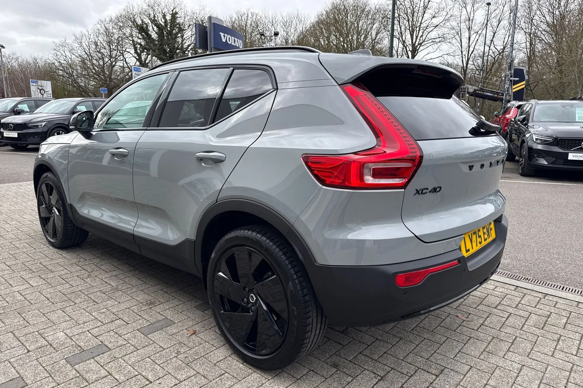 Volvo XC40 thumbnail image number 10