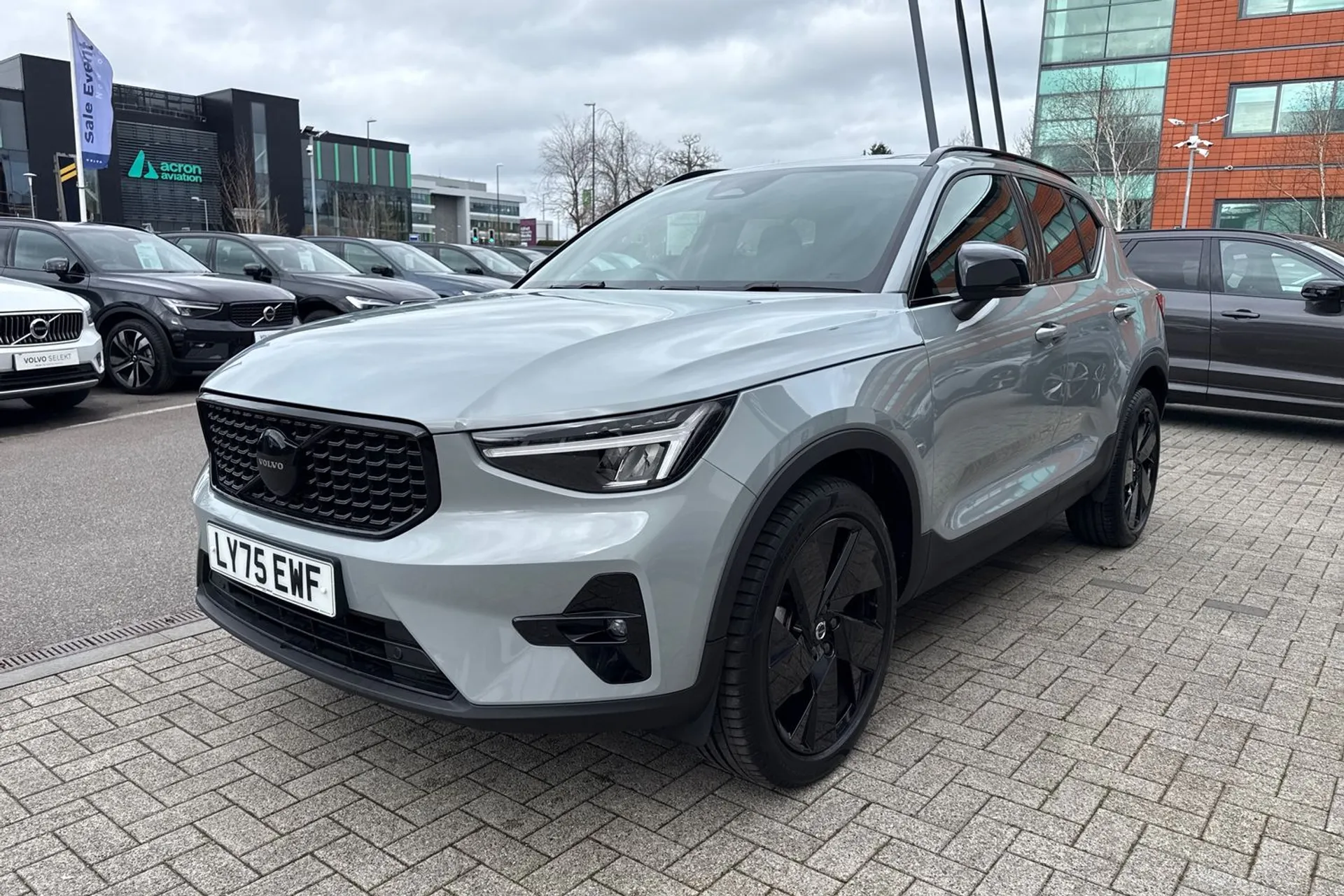 Volvo XC40 thumbnail image number 12