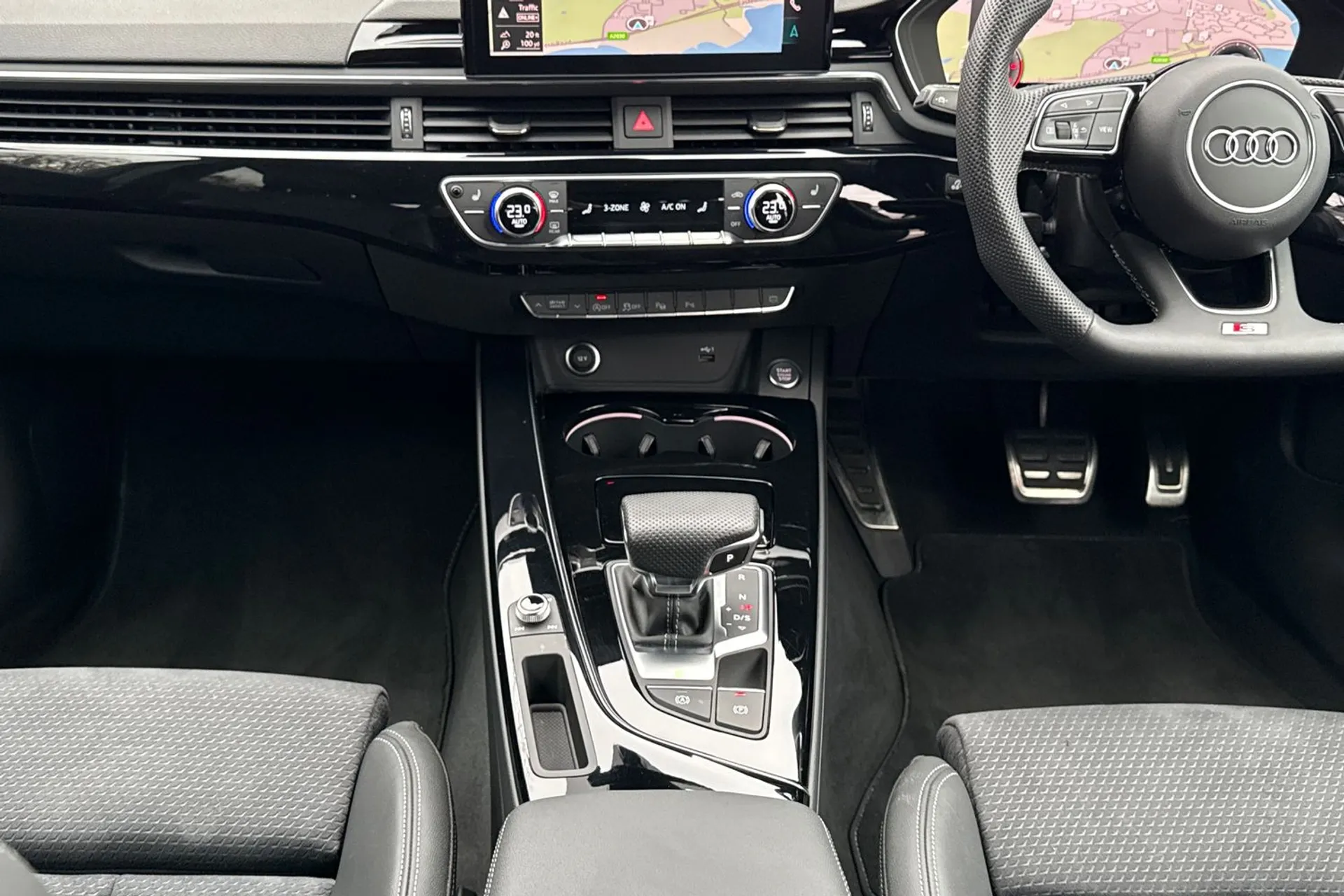 Audi A4 thumbnail image number 46