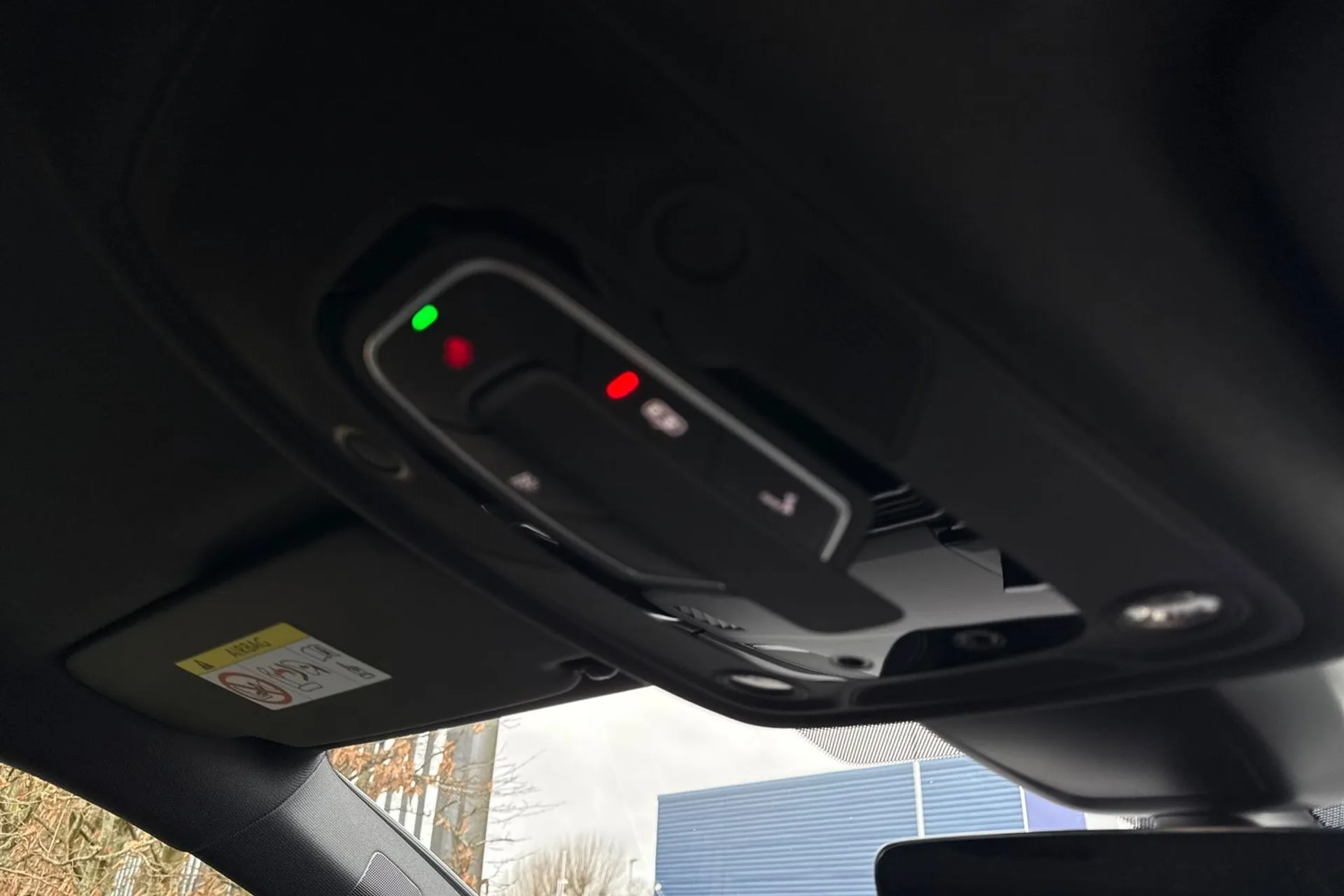 Audi A4 thumbnail image number 51