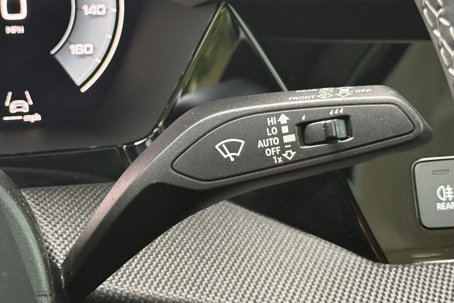 Audi A3 thumbnail image number 21
