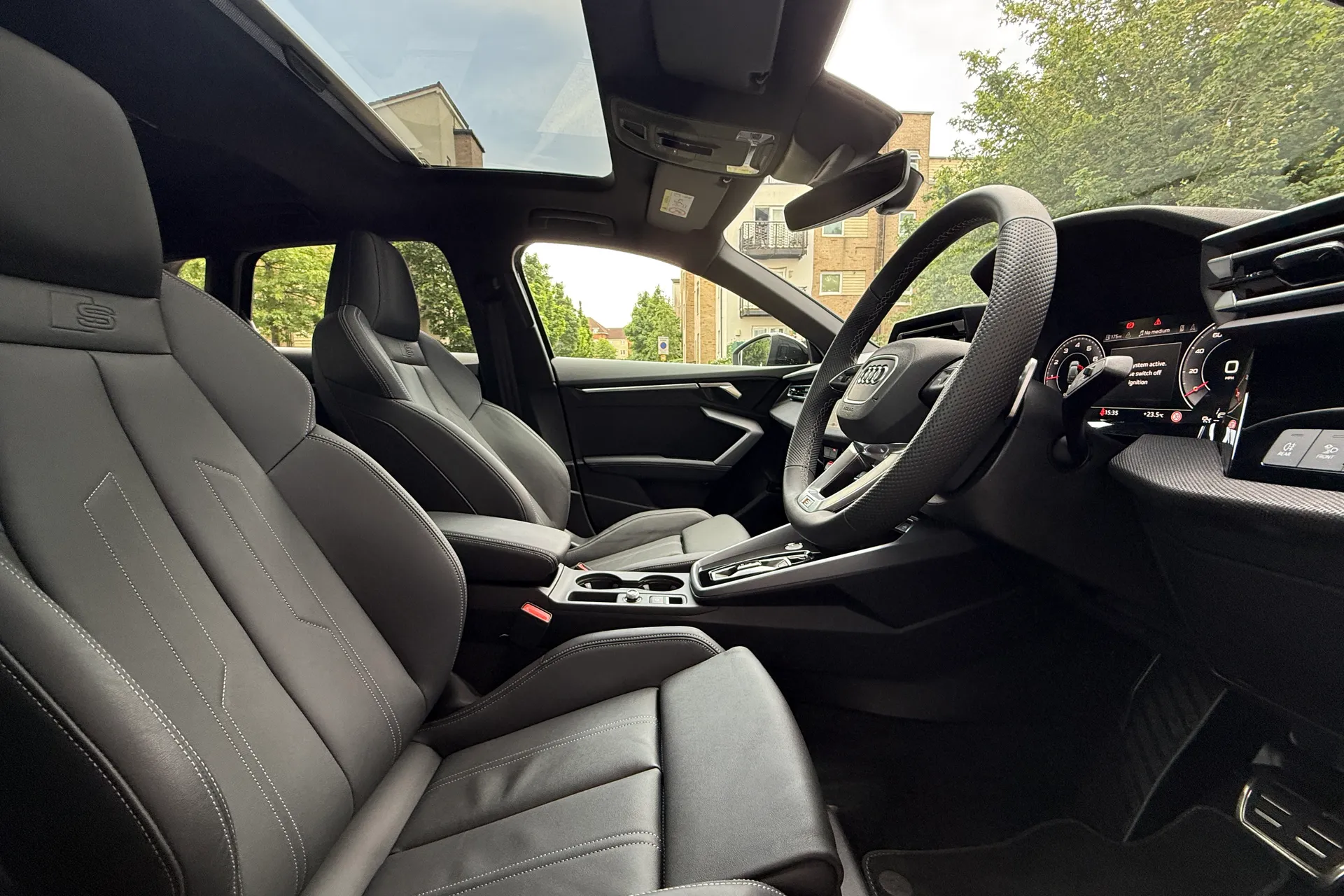 Audi A3 thumbnail image number 35