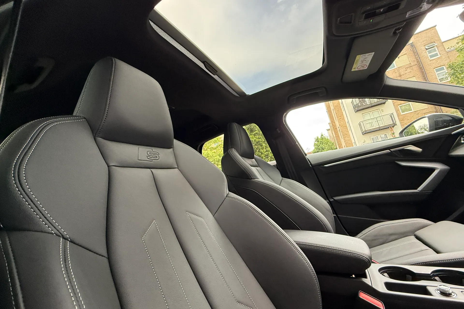 Audi A3 thumbnail image number 36