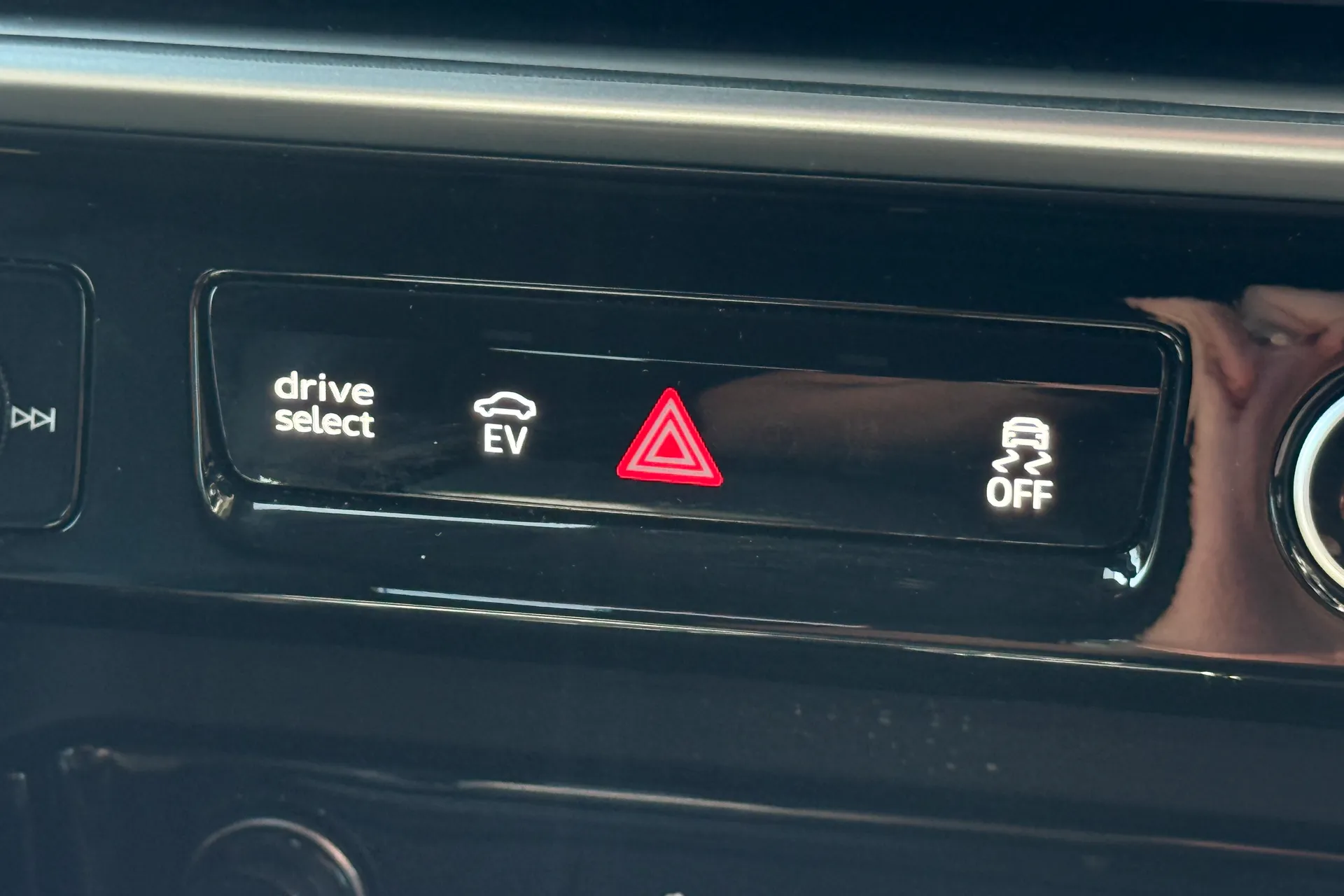 Audi Q5 thumbnail image number 19