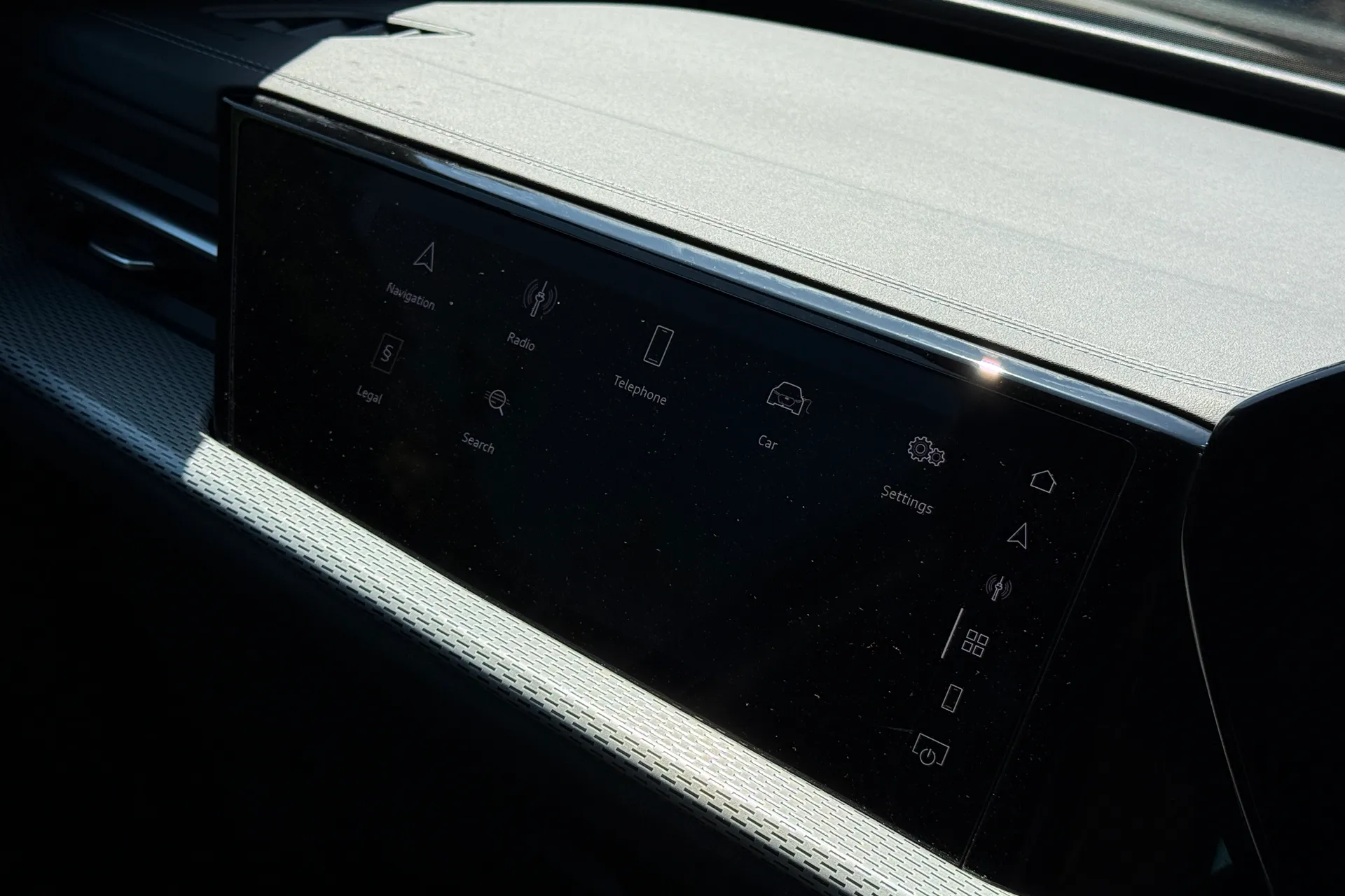 Audi Q5 thumbnail image number 22
