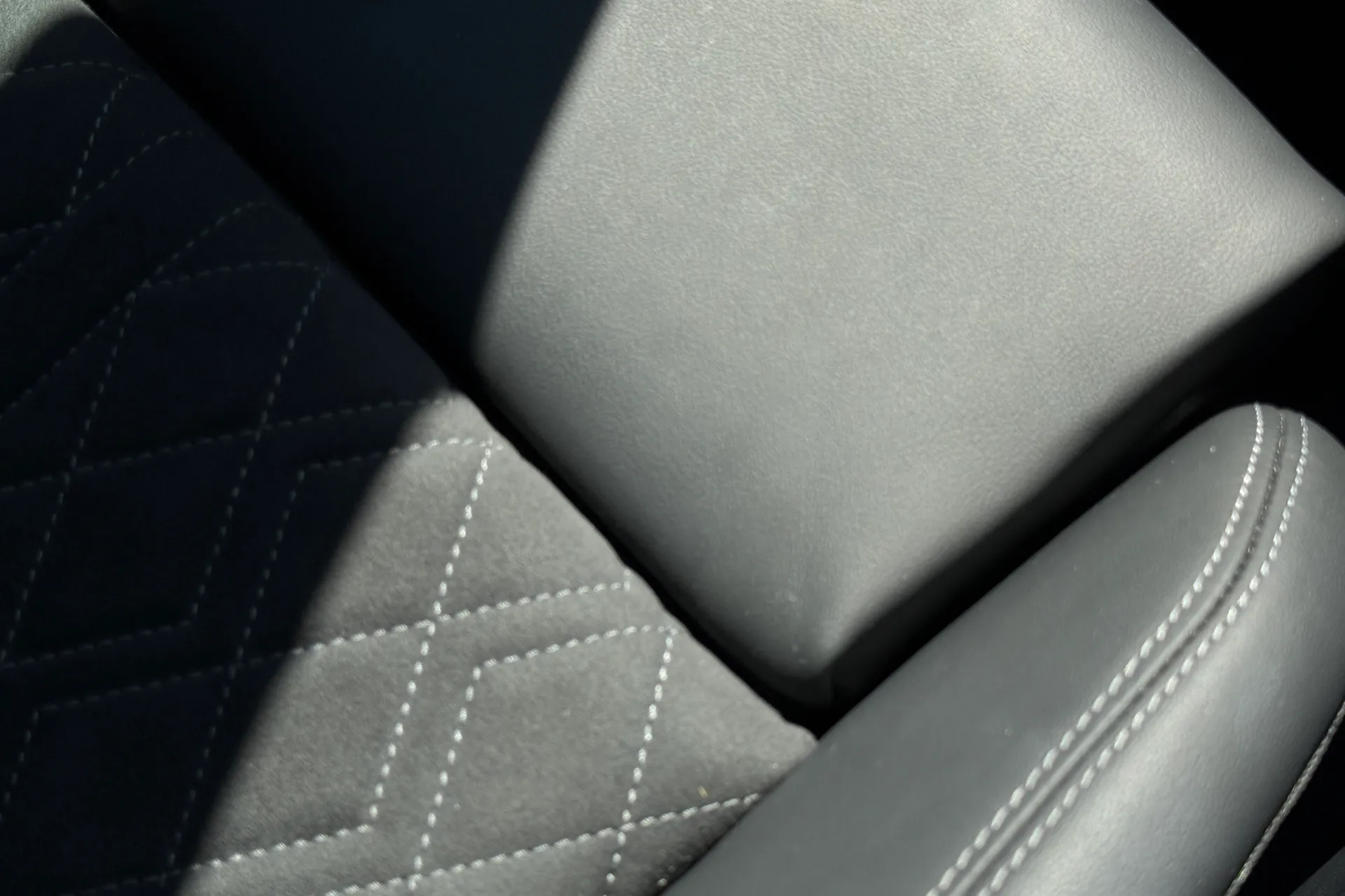 Audi Q5 thumbnail image number 23