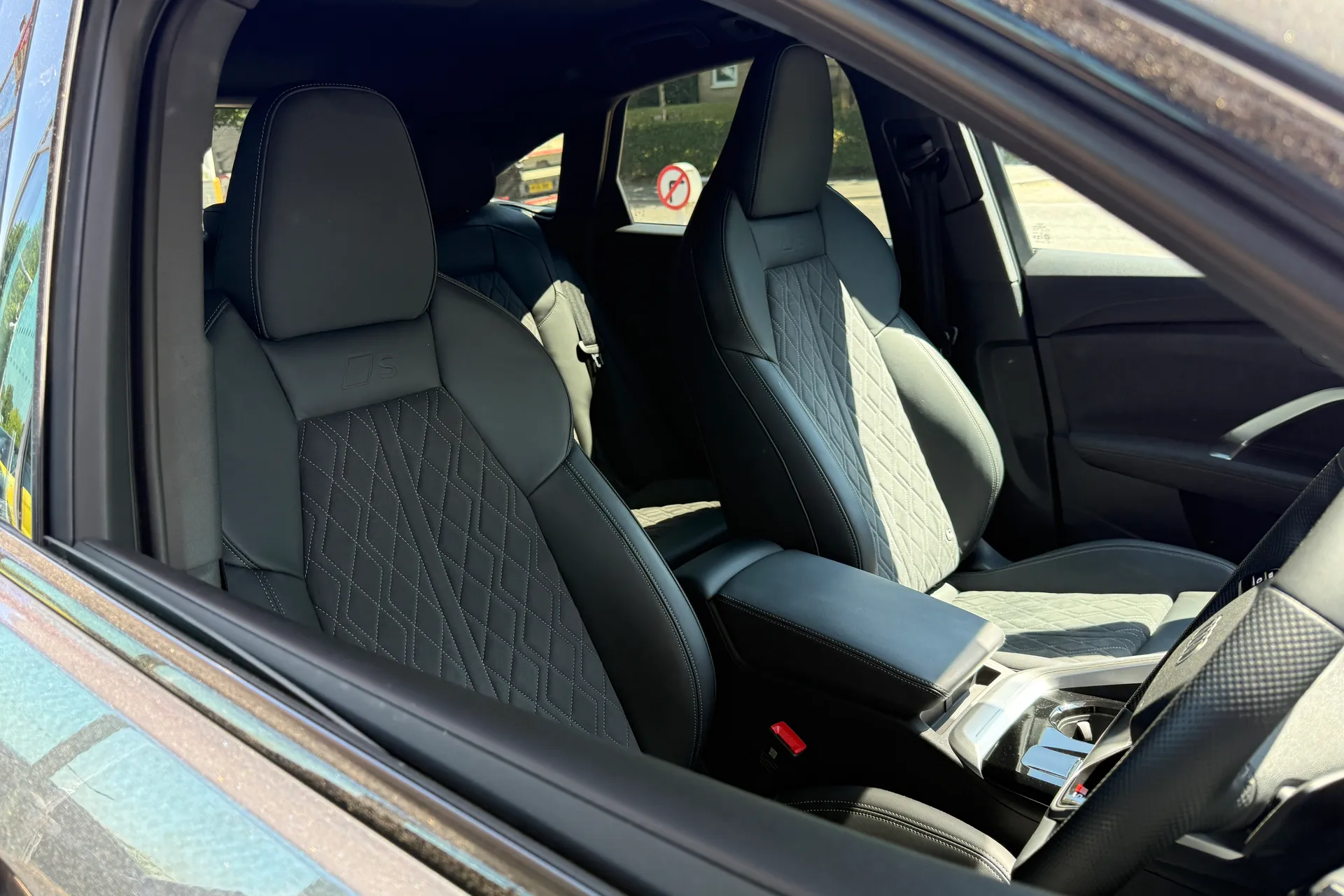 Audi Q5 thumbnail image number 29