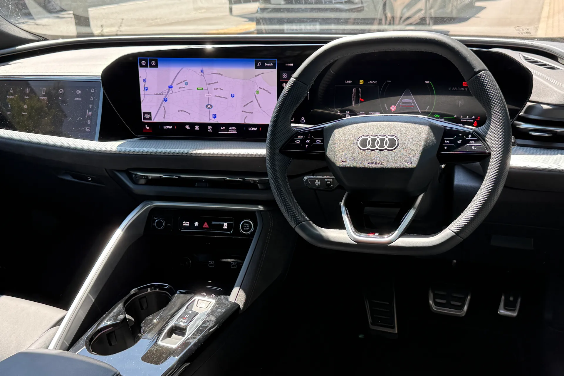Audi Q5 thumbnail image number 31