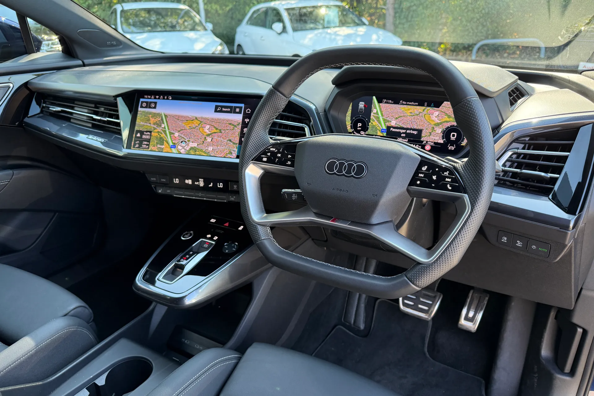 Audi Q4 thumbnail image number 25