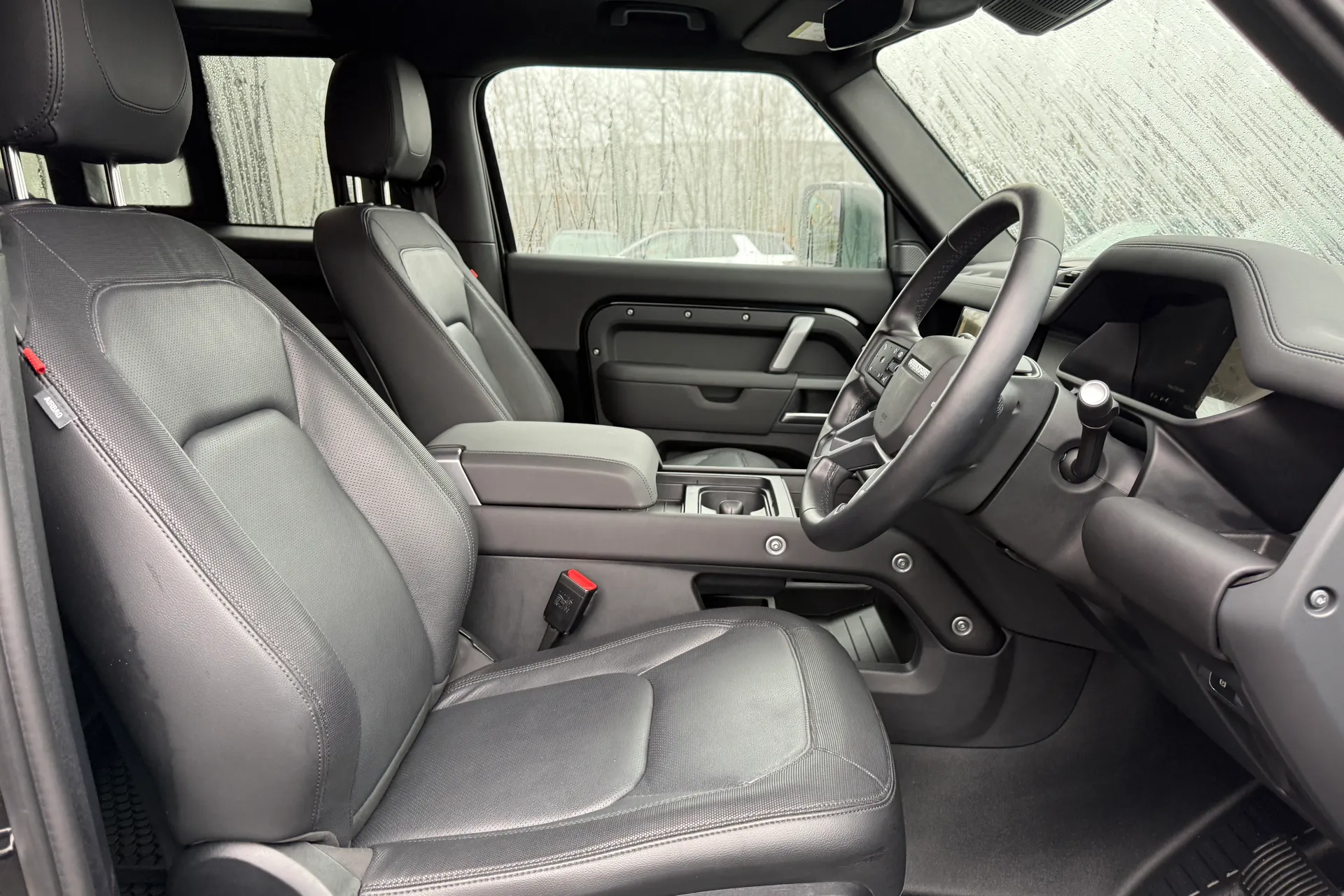 LAND ROVER Defender 90 thumbnail image number 9