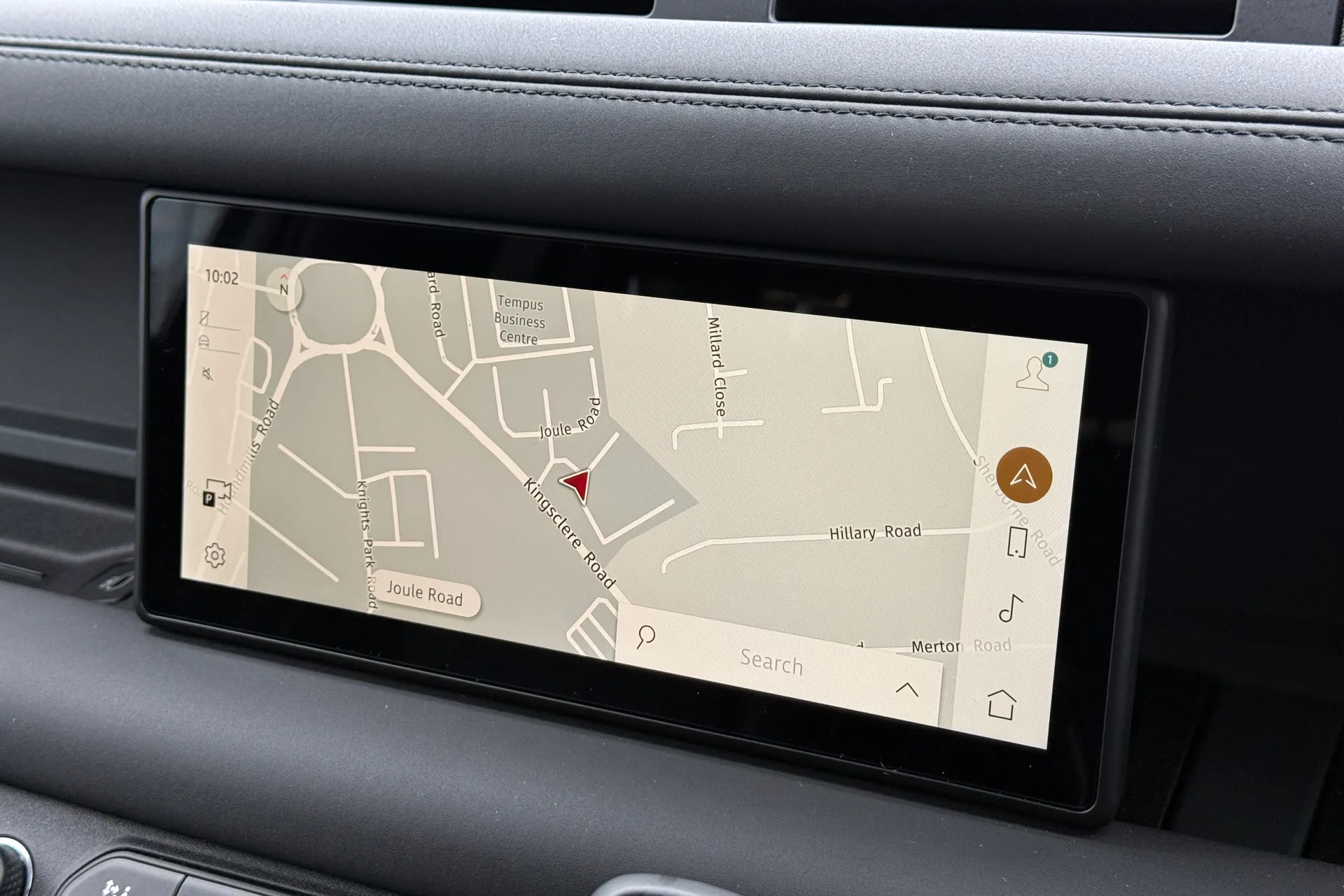 LAND ROVER Defender 90 thumbnail image number 27