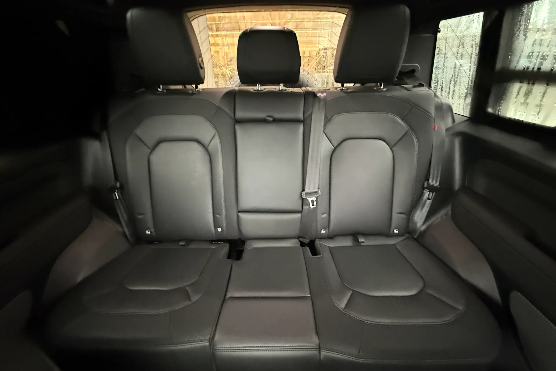 LAND ROVER Defender 90 thumbnail image number 11