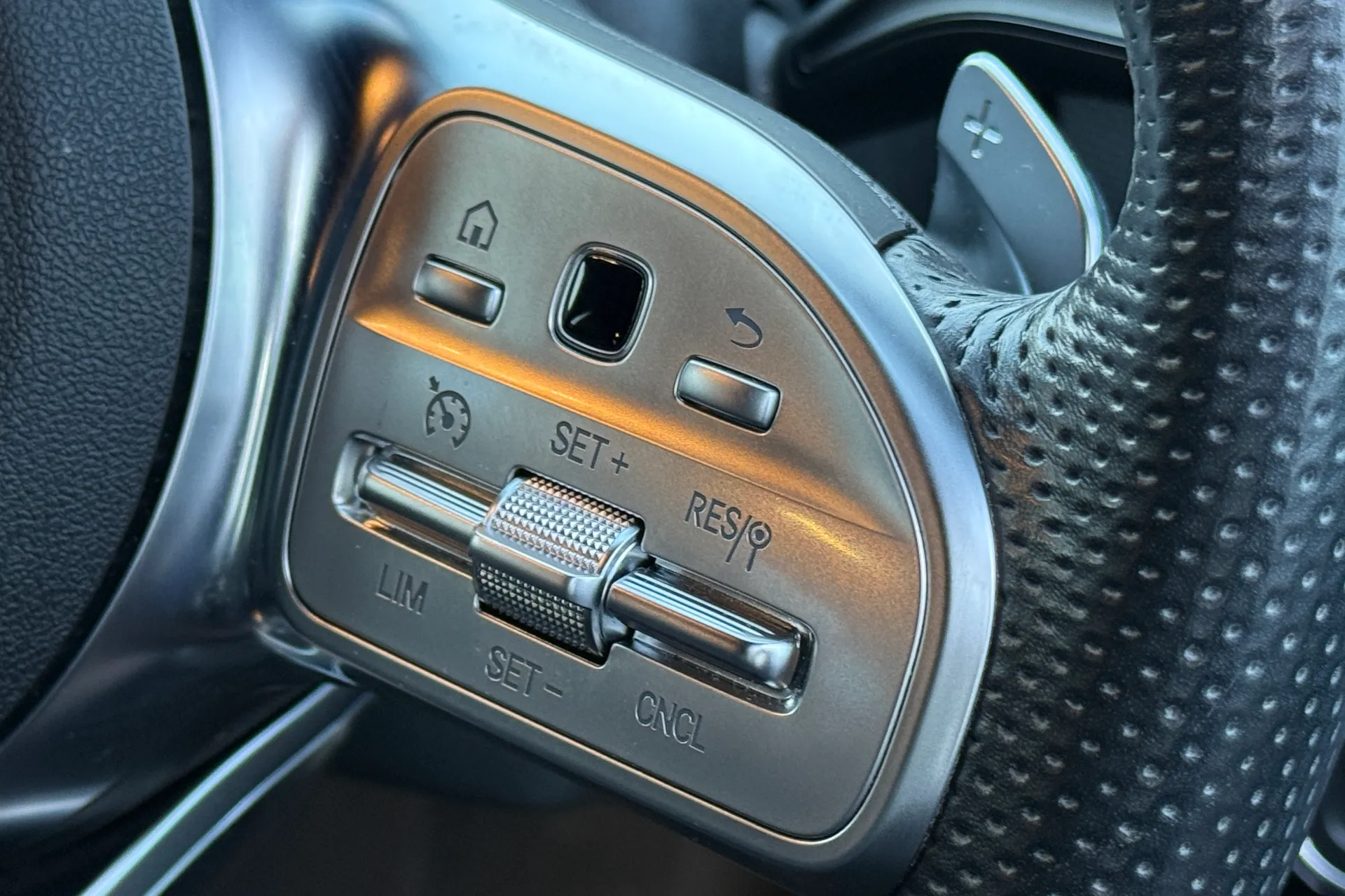 MERCEDES-BENZ A CLASS thumbnail image number 41