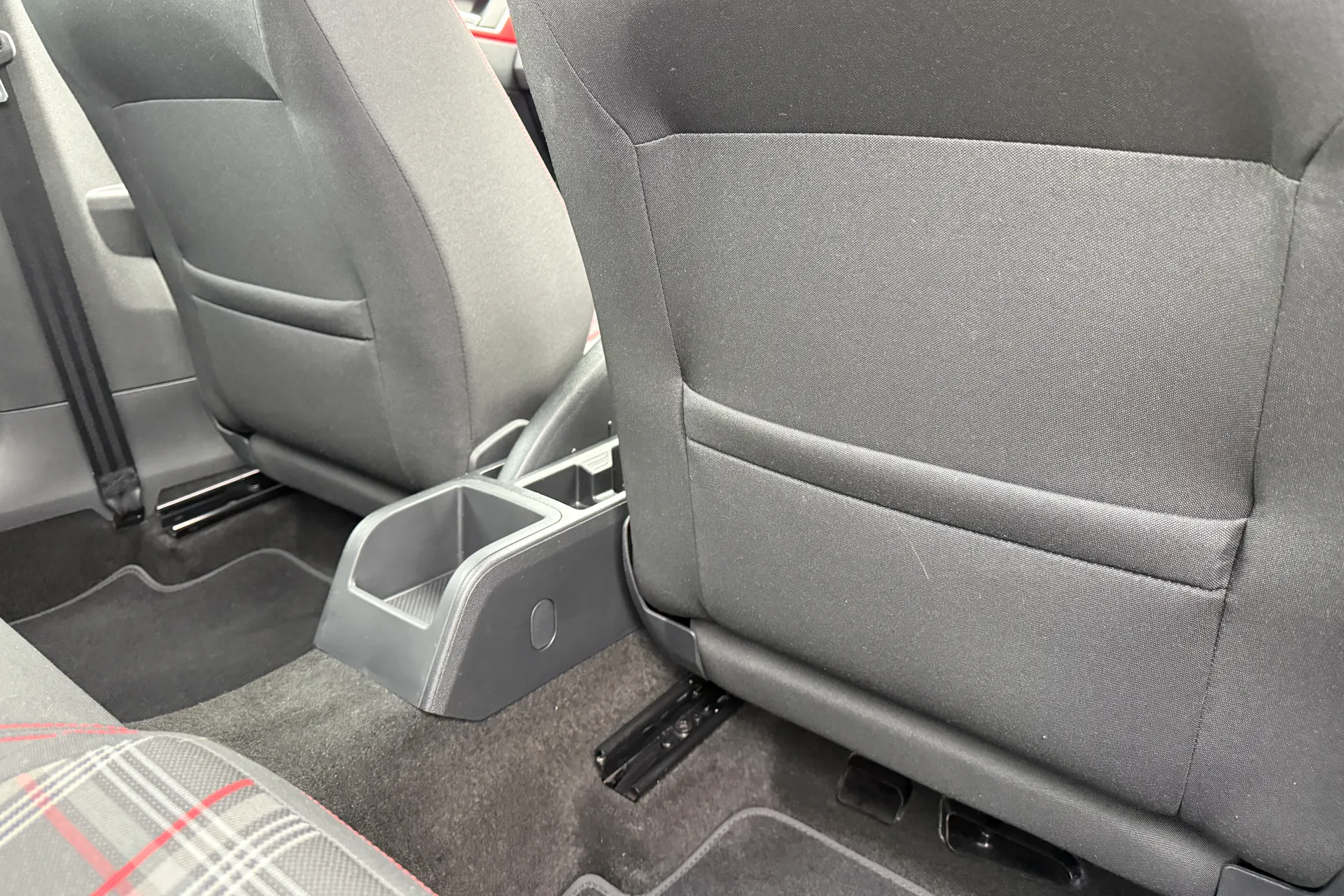 VOLKSWAGEN POLO thumbnail image number 43