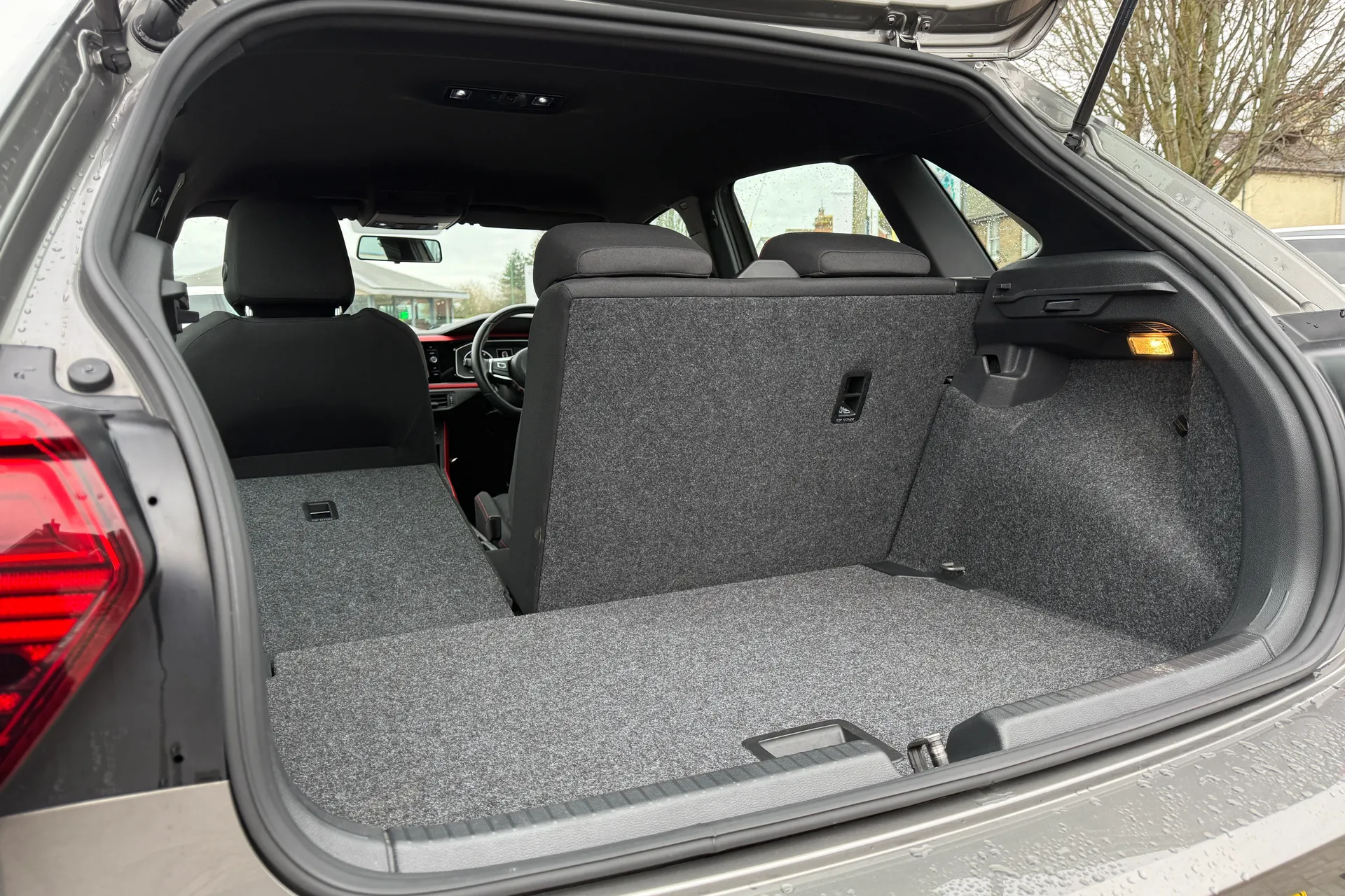 VOLKSWAGEN POLO thumbnail image number 34