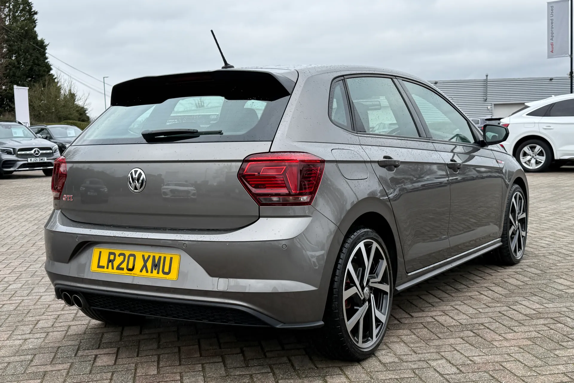 VOLKSWAGEN POLO thumbnail image number 29