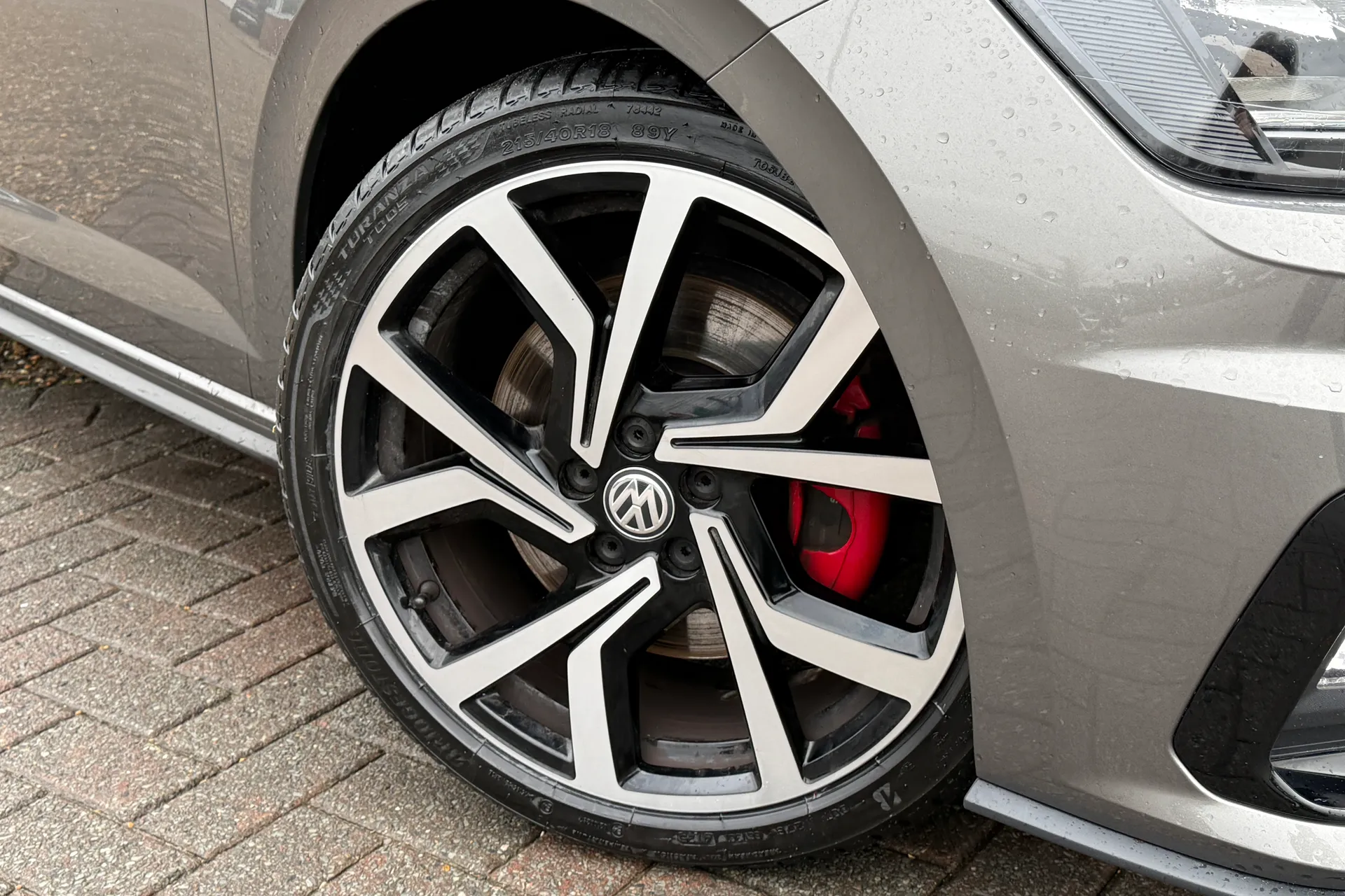 VOLKSWAGEN POLO thumbnail image number 7