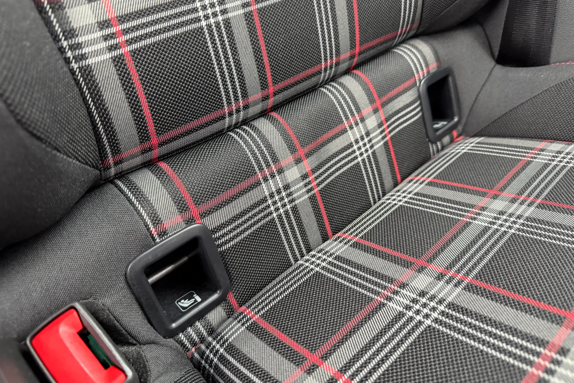 VOLKSWAGEN POLO thumbnail image number 41