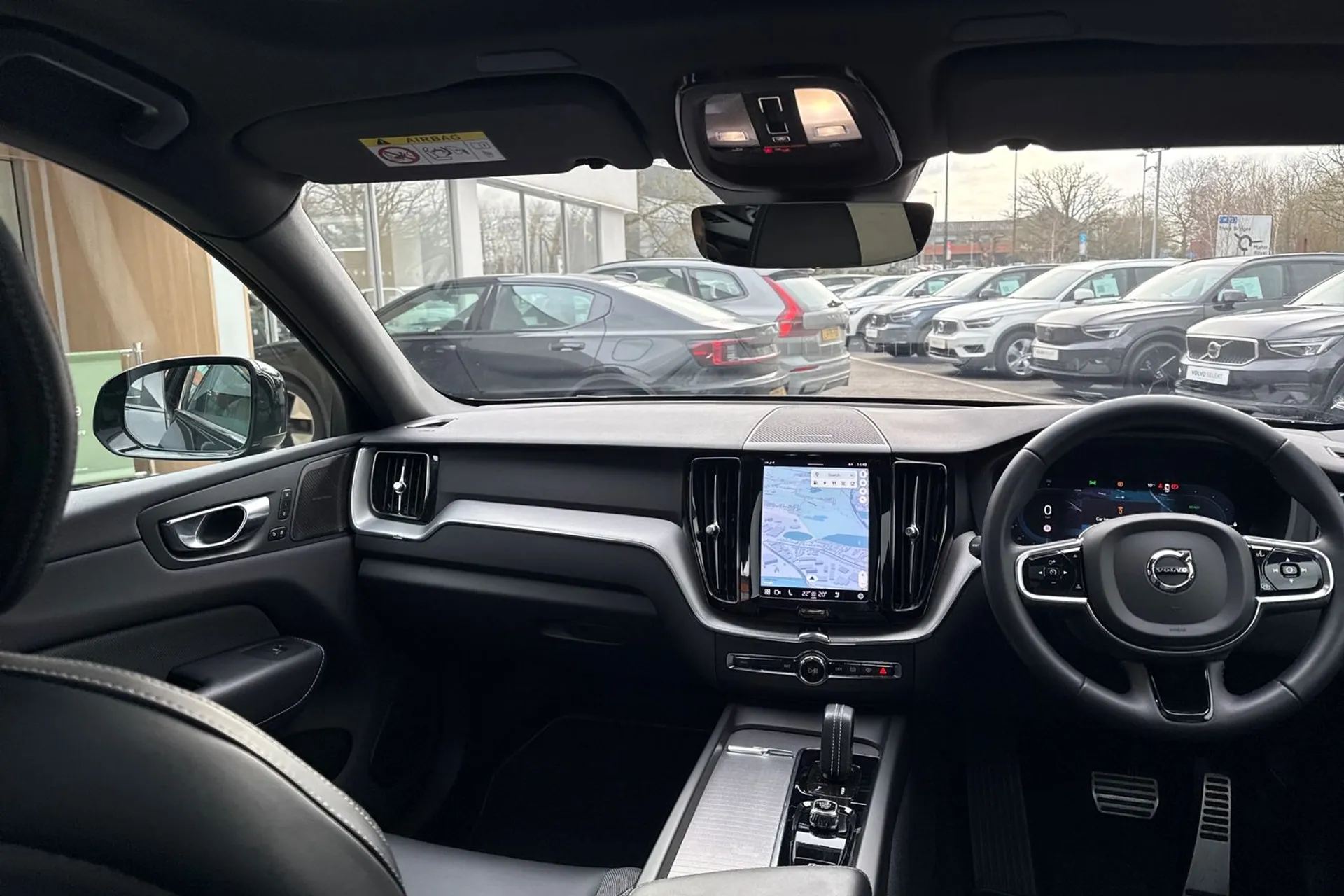 Volvo XC60 thumbnail image number 32