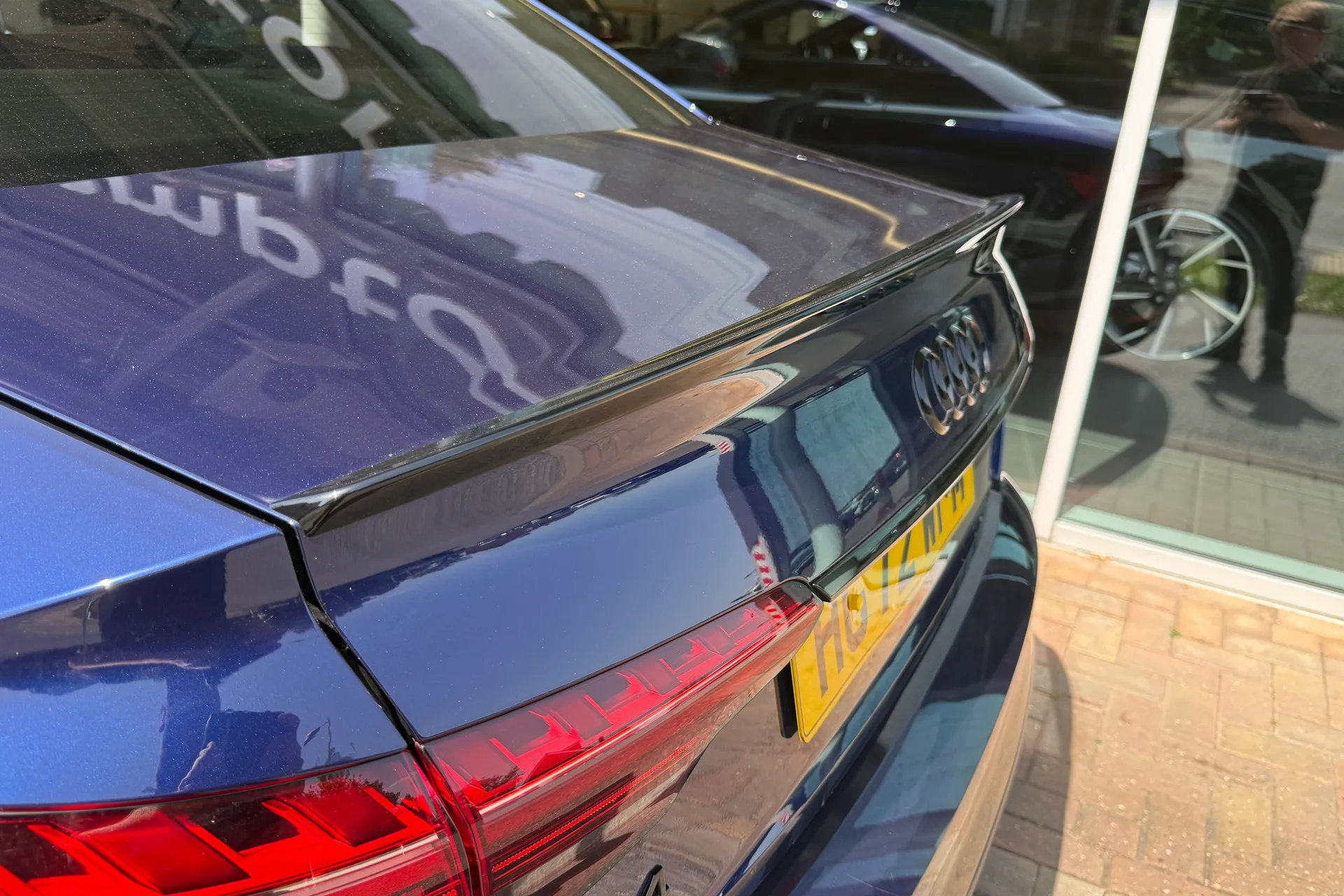 Audi A4 thumbnail image number 44