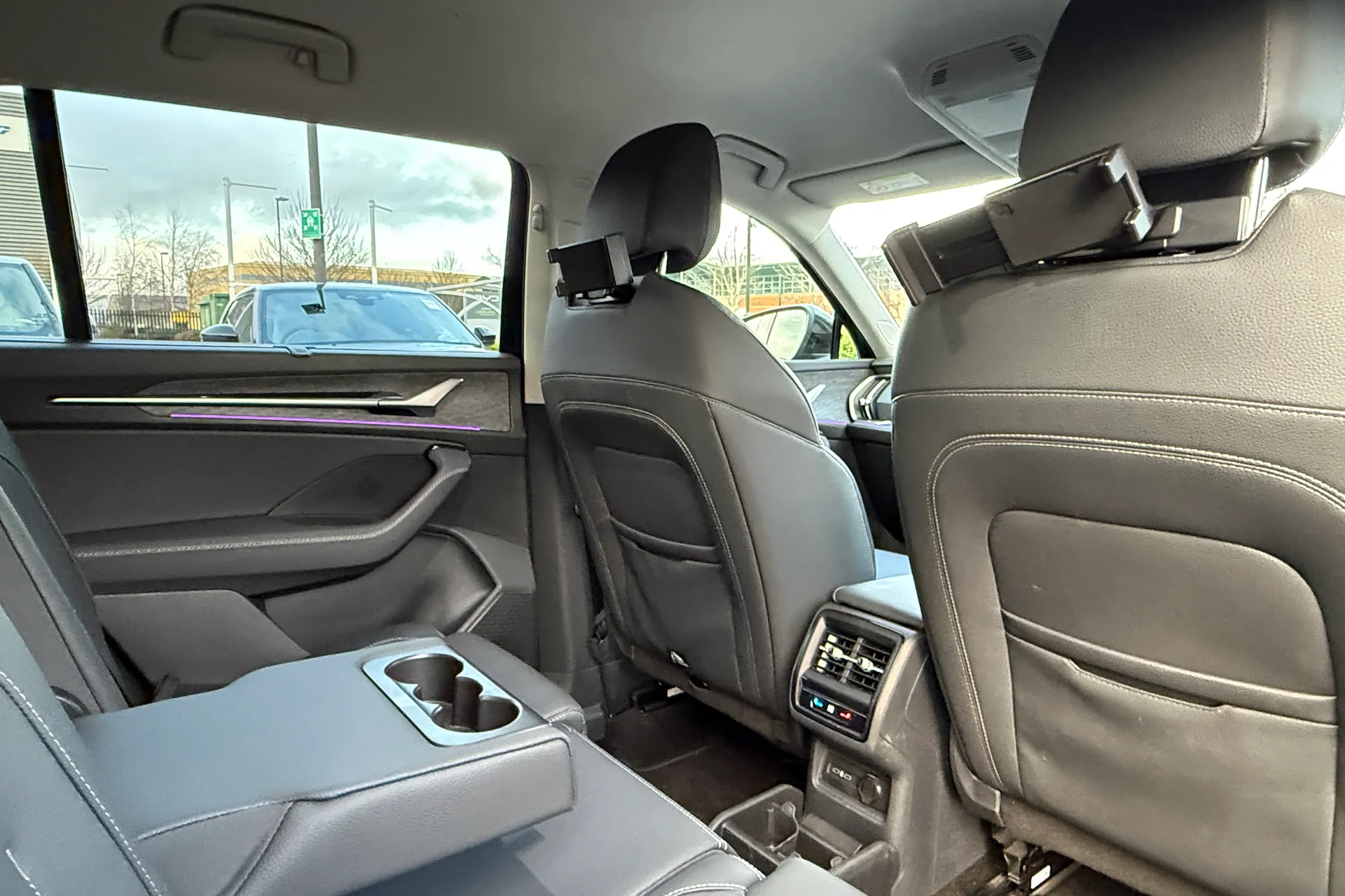 SKODA KODIAQ thumbnail image number 31