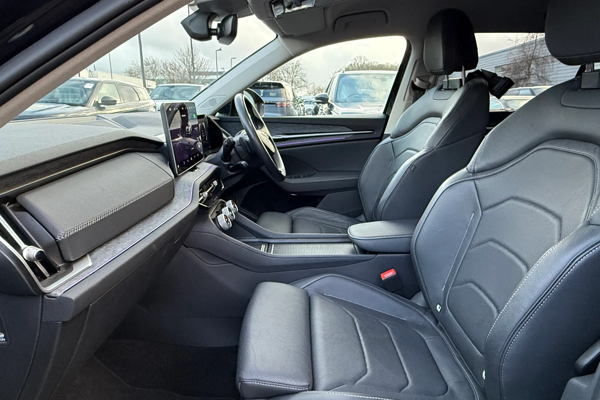 SKODA KODIAQ thumbnail image number 39