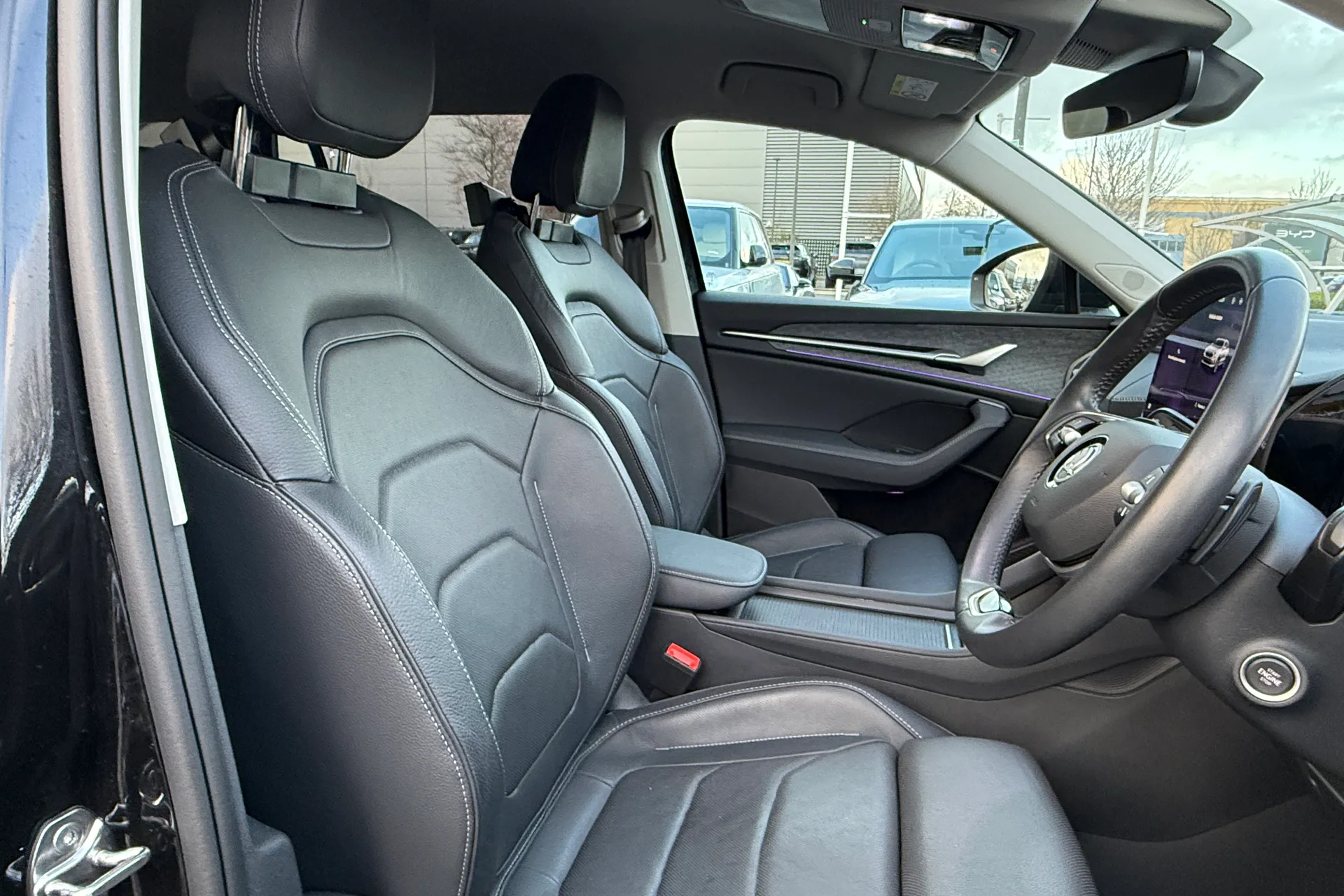 SKODA KODIAQ thumbnail image number 34