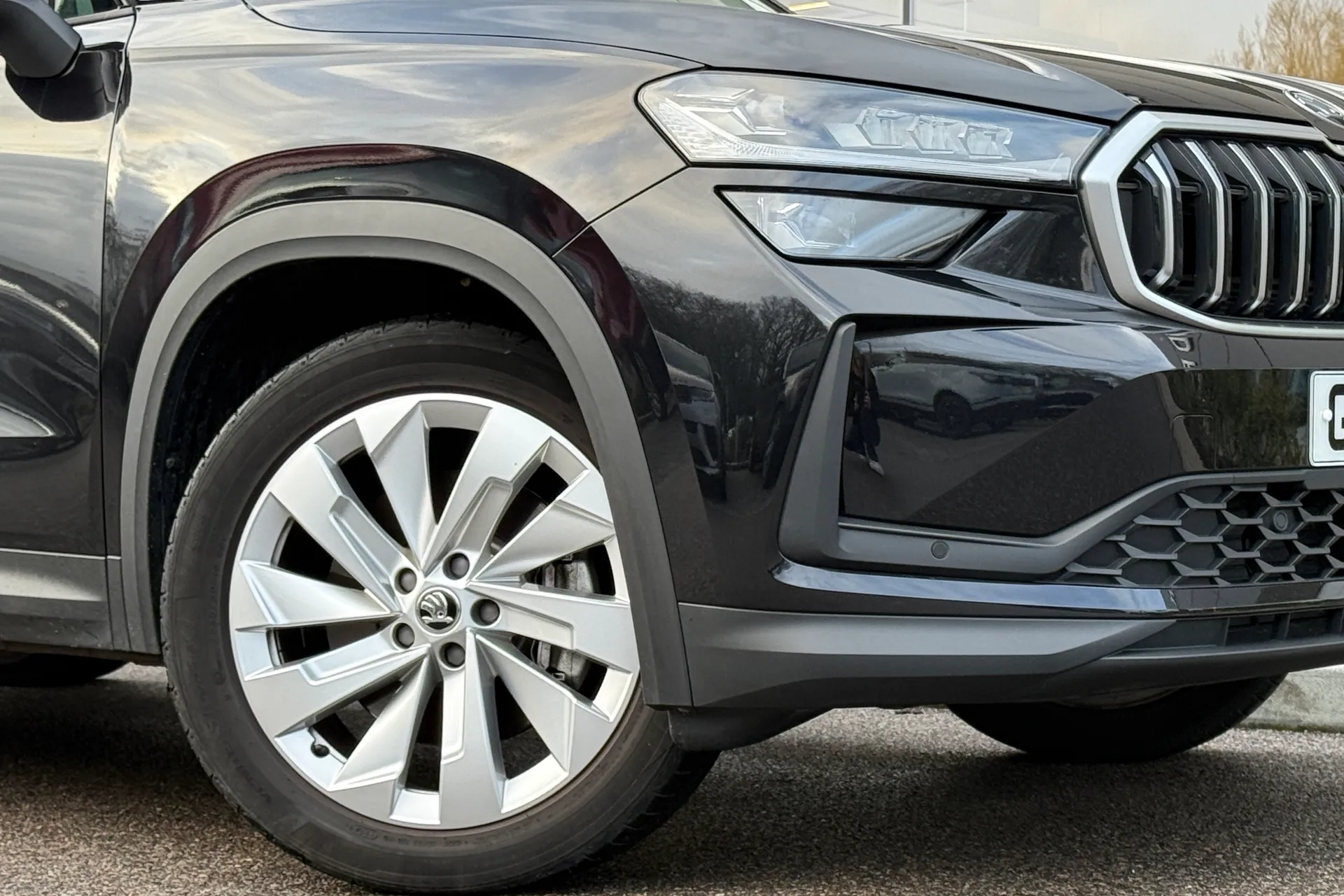 SKODA KODIAQ thumbnail image number 8