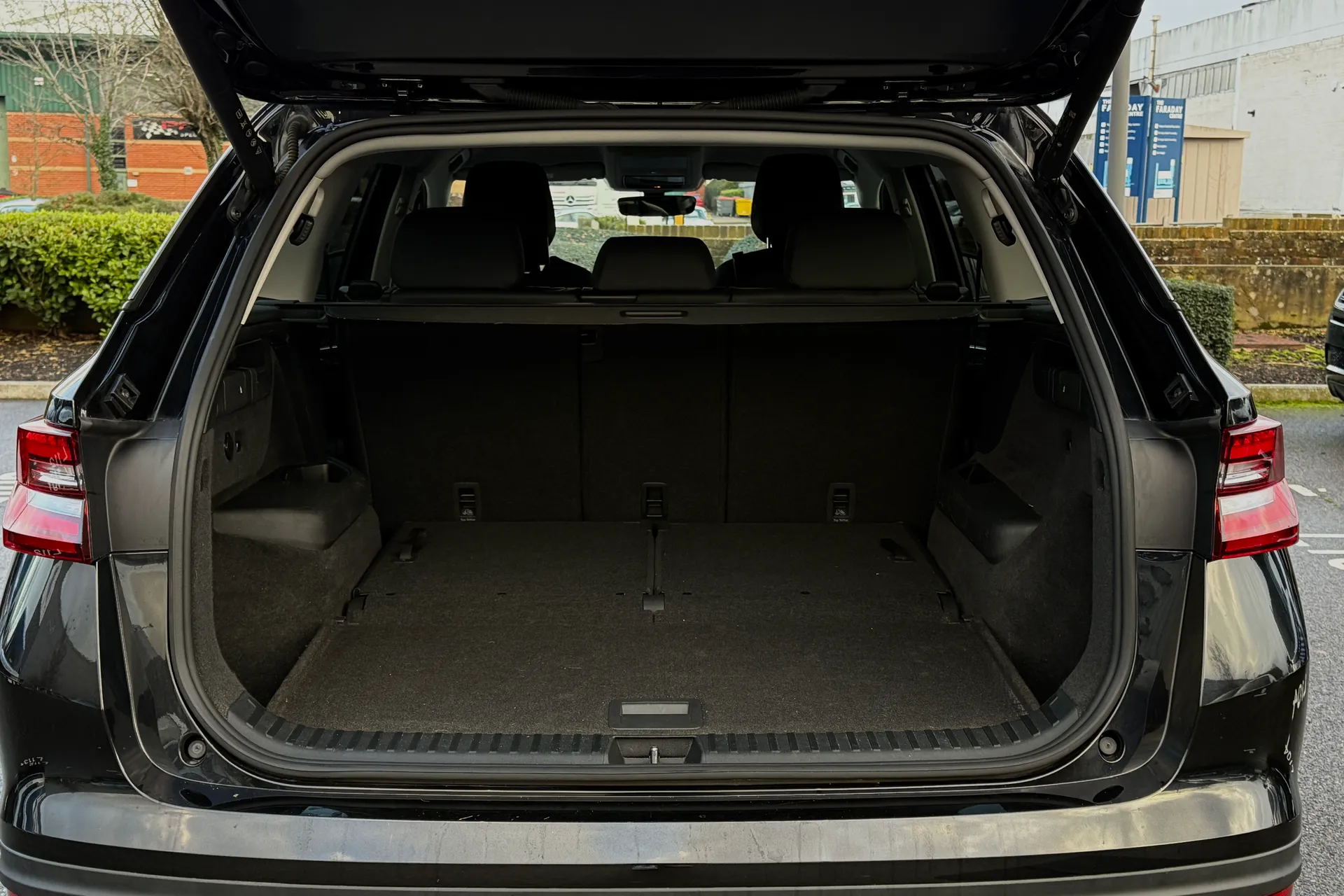 SKODA KODIAQ thumbnail image number 28