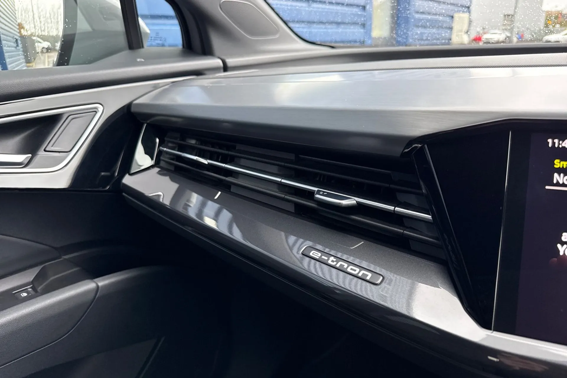 Audi Q4 thumbnail image number 54