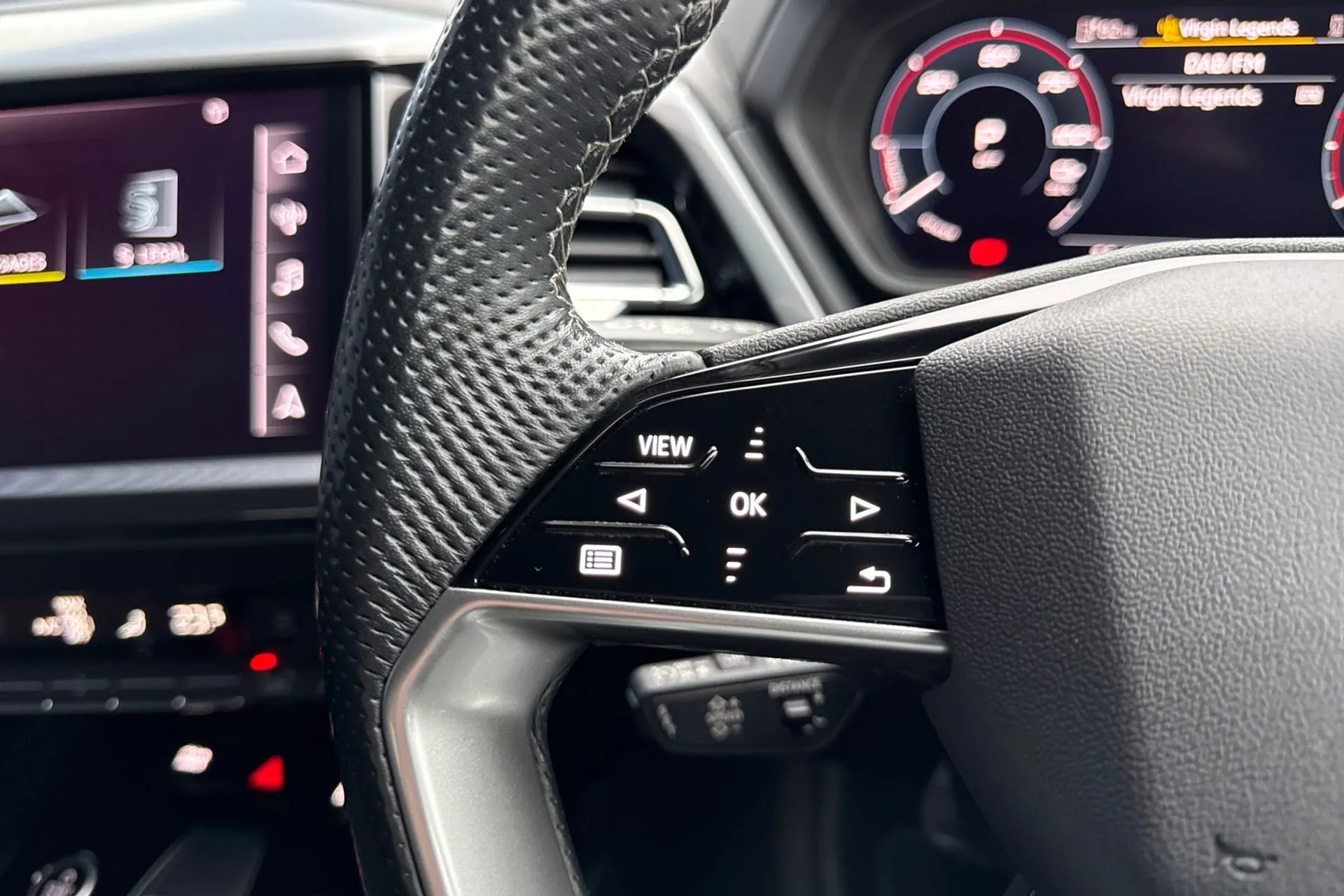 Audi Q4 thumbnail image number 46