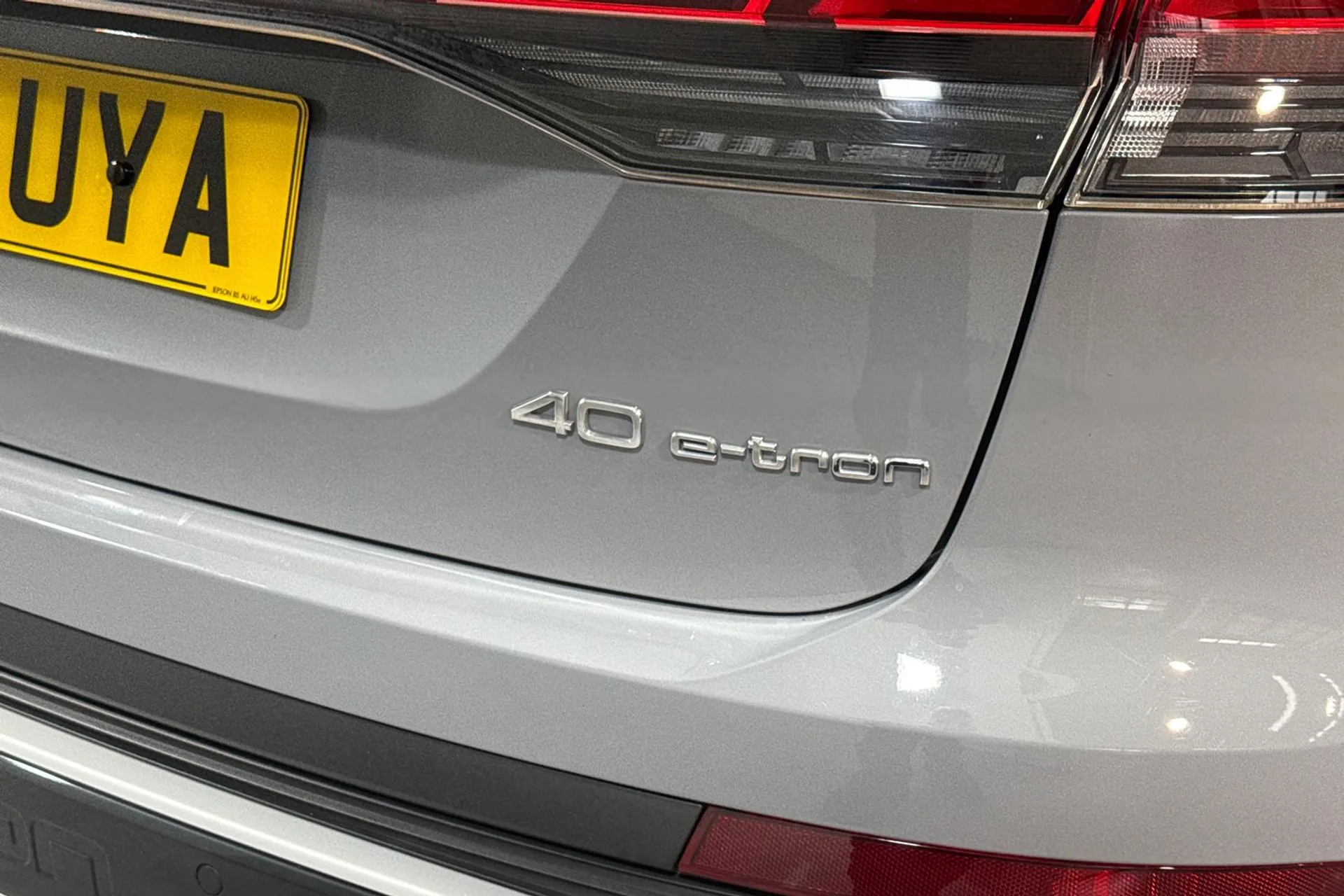 Audi Q4 thumbnail image number 22