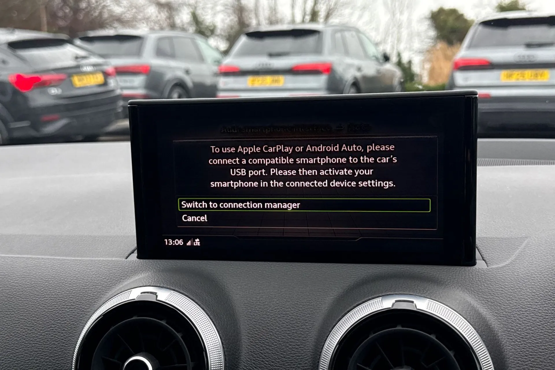 Audi Q2 thumbnail image number 36