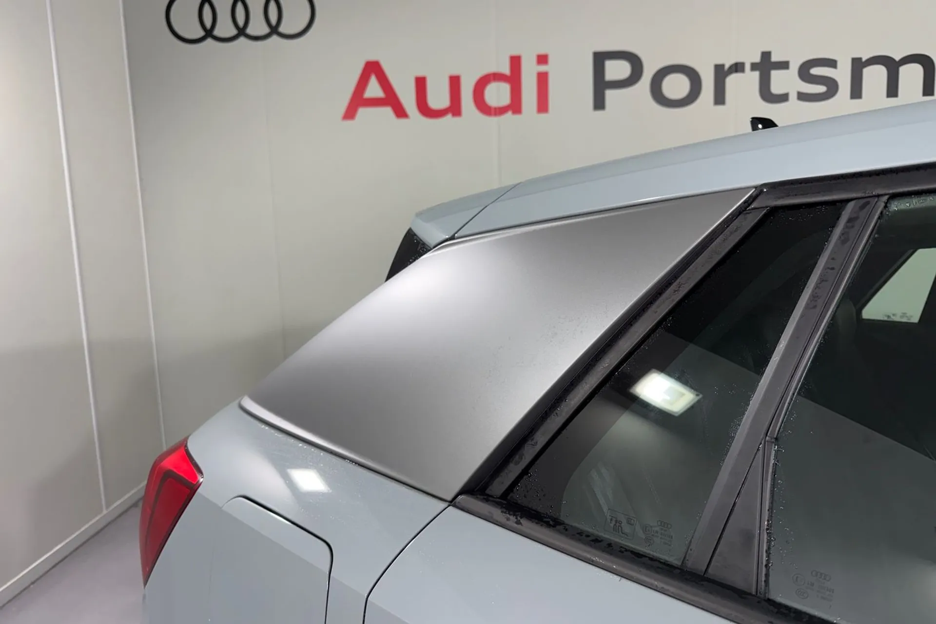 Audi Q2 thumbnail image number 14