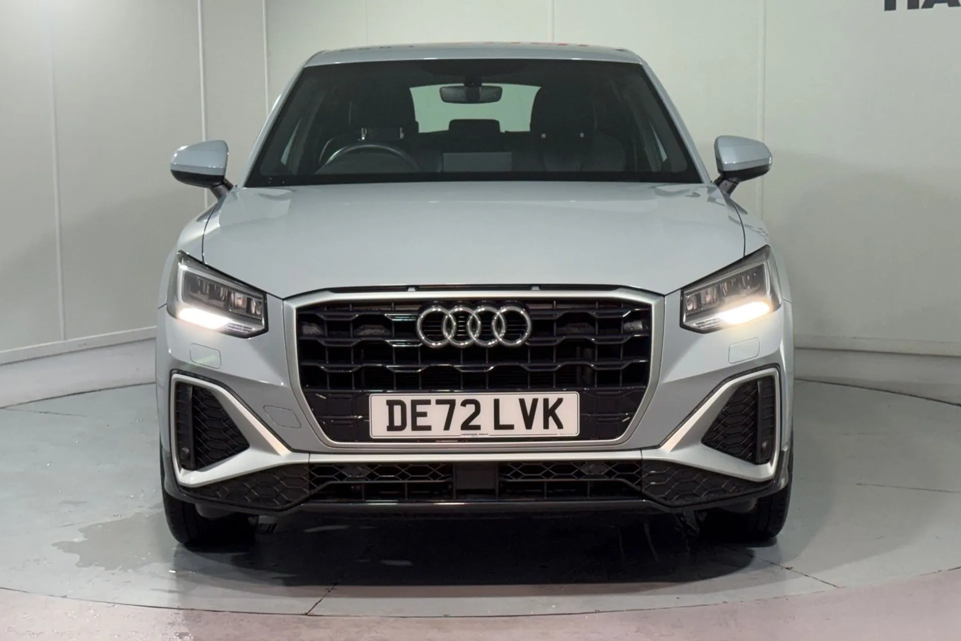 Audi Q2 thumbnail image number 6